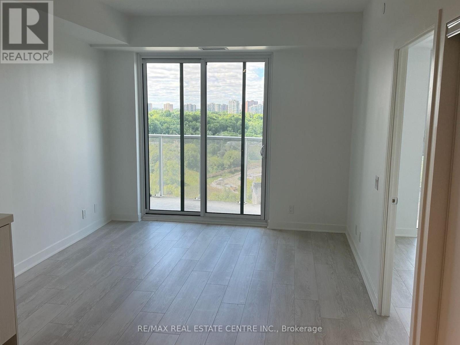 806 - 10 Flavelle Trail, Vaughan, Ontario L4L 1V8 - Photo 8 - N13448462