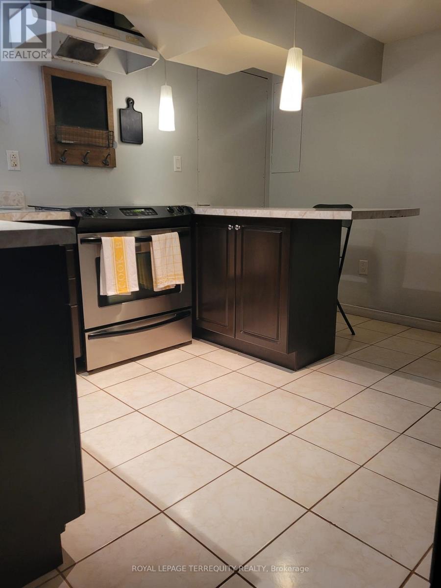 301 Via Romano Boulevard, Vaughan, Ontario L6A 0J1 - Photo 3 - N13448476
