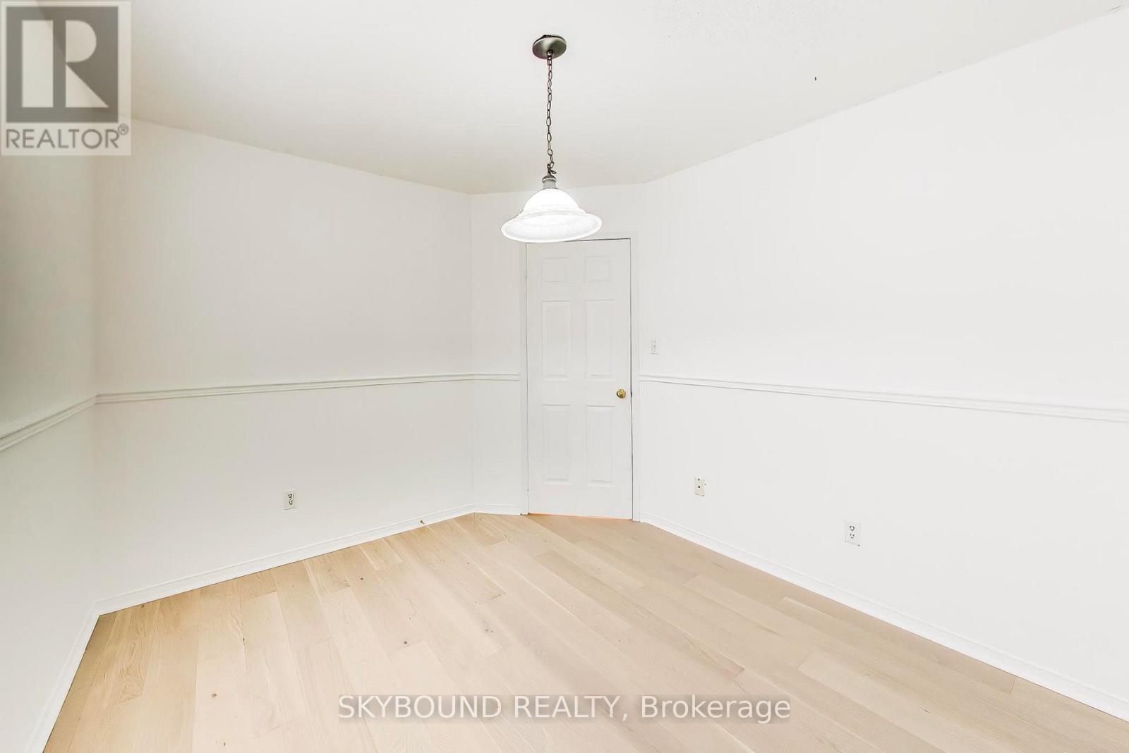 3890 Mcdowell Drive, Mississauga, Ontario  L5M 6P2 - Photo 22 - W13448446