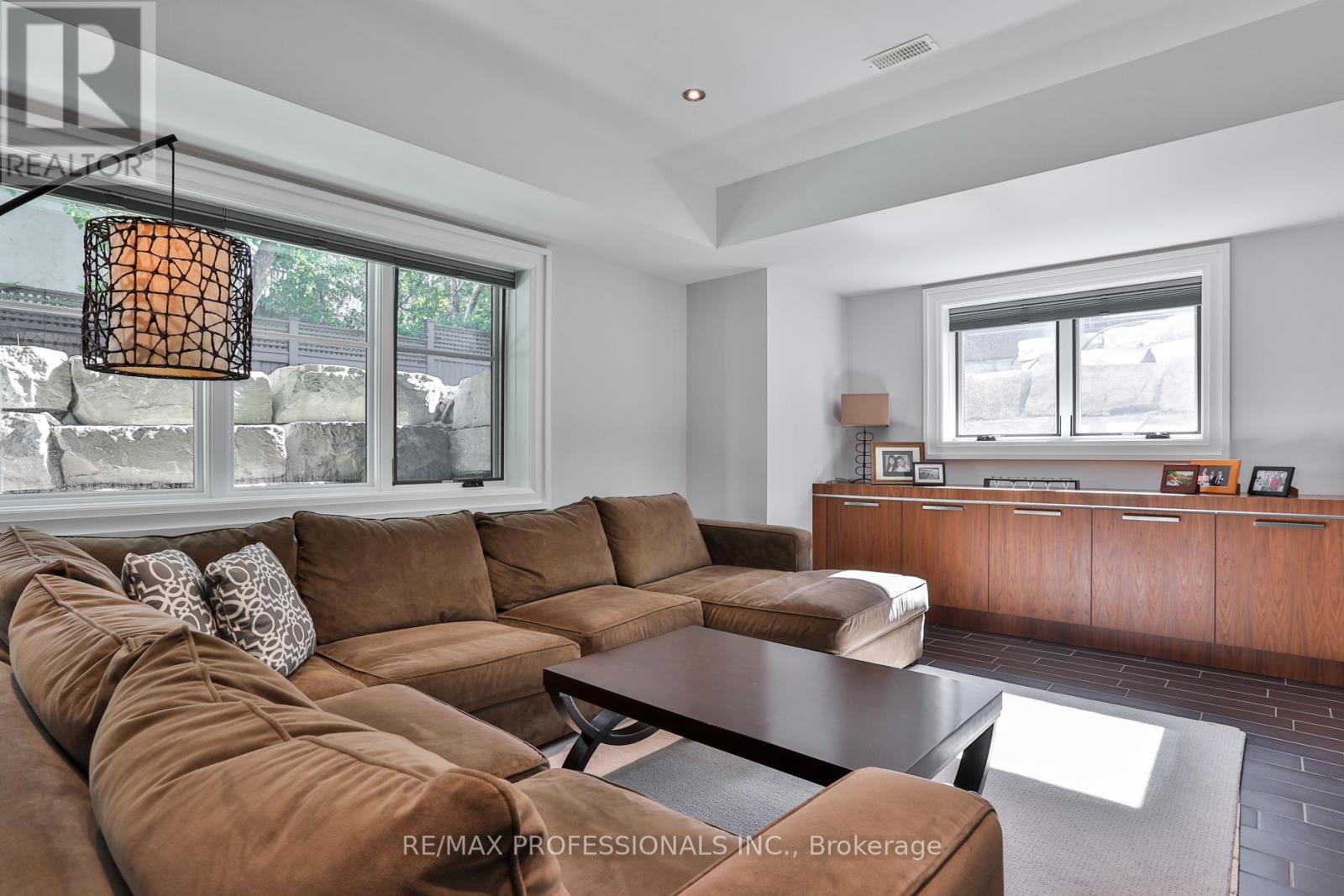 262 Maple Grove Drive, Oakville, Ontario  L6J 4V5 - Photo 38 - W13448452
