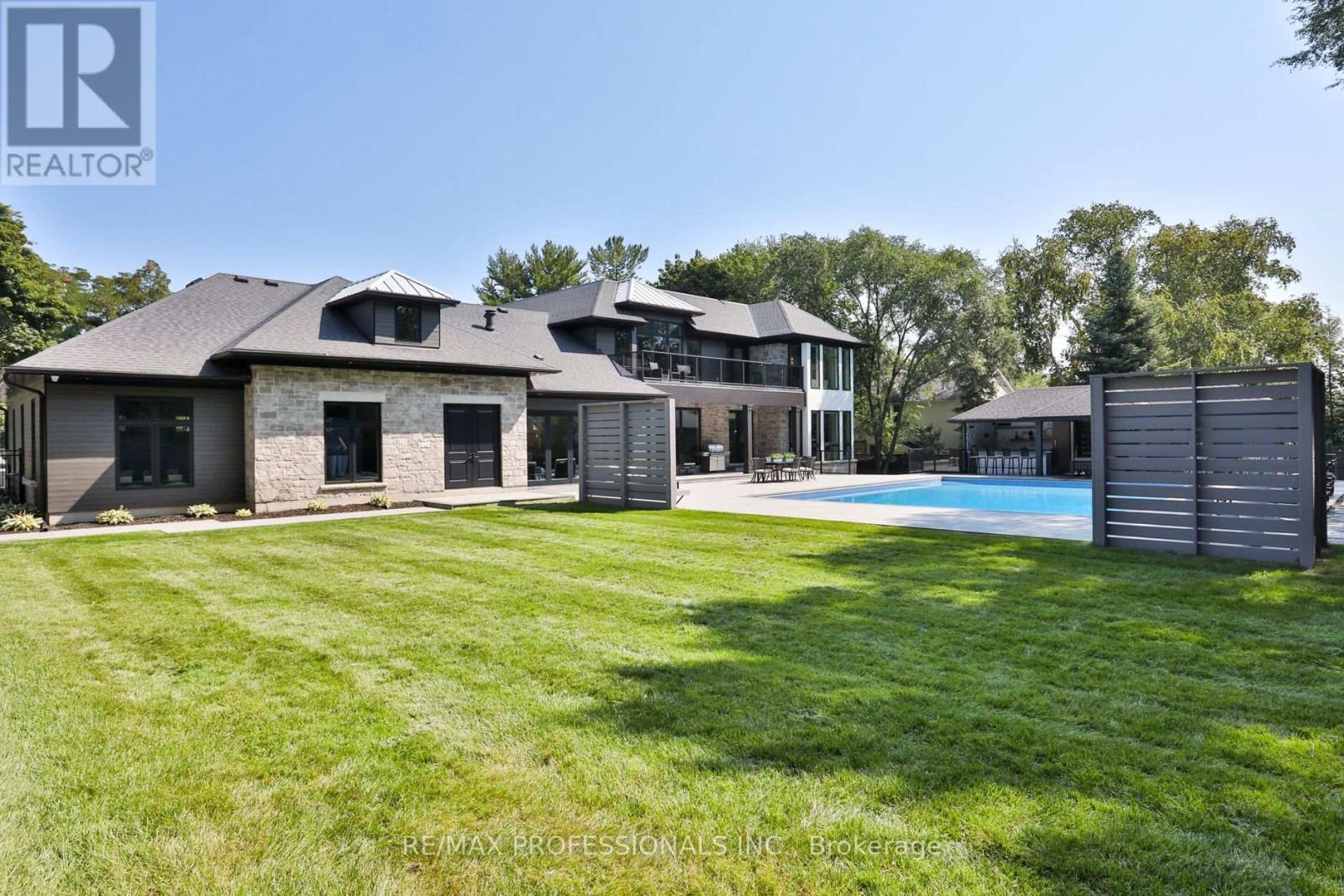 262 Maple Grove Drive, Oakville, Ontario  L6J 4V5 - Photo 48 - W13448452