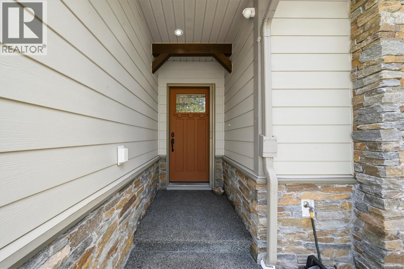10 48 Mcphedran Rd S, Campbell River, British Columbia  V9W 3C6 - Photo 2 - 1040396
