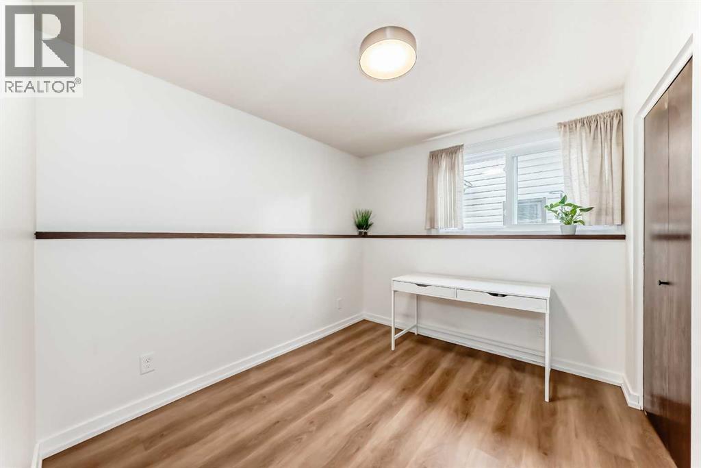 584 Woodhill Place Sw, Calgary, Alberta  T2W 3L5 - Photo 25 - A2320553