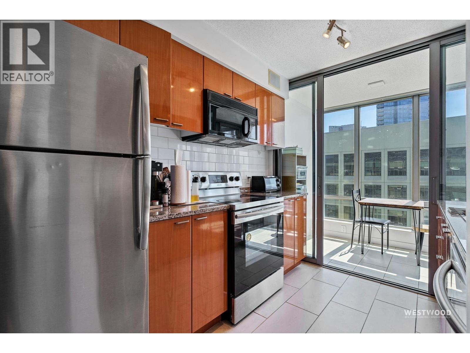 2606 1200 W Georgia Street, Vancouver, British Columbia  V6E 4R2 - Photo 12 - R3136222
