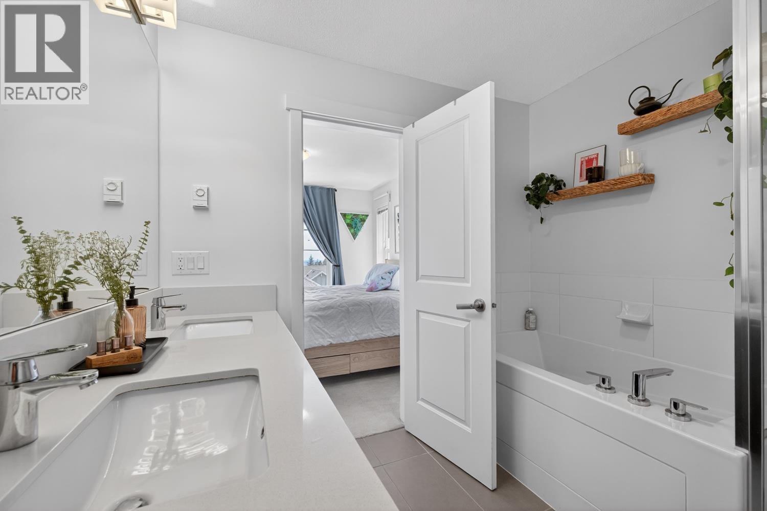 11 3470 Highland Drive, Coquitlam, British Columbia  V3E 0M1 - Photo 24 - R3136246