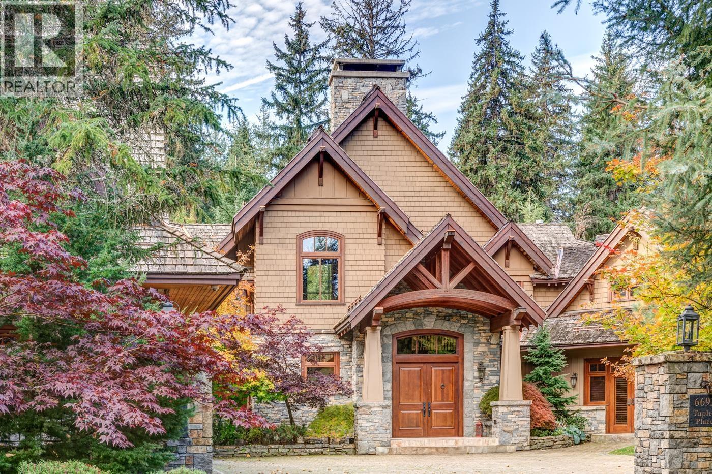6693 Tapley Place, Whistler, British Columbia  V6E 0C5 - Photo 2 - R3136223