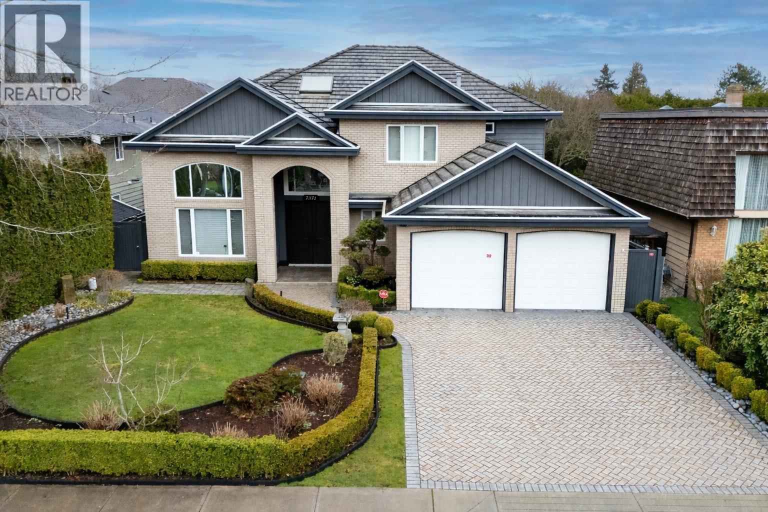 7371 Manning Court, Richmond, British Columbia  V7A 4J3 - Photo 2 - R3136239