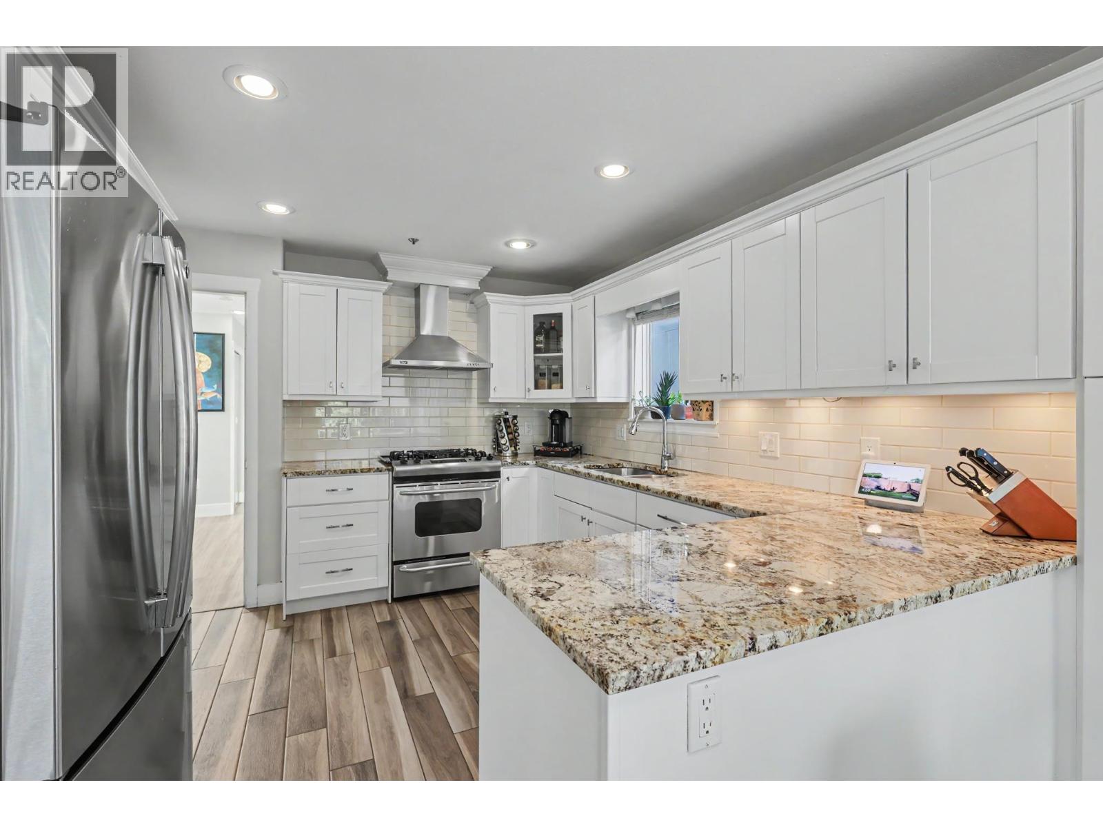 588 N Kaslo Street, Vancouver, British Columbia  V5K 5H1 - Photo 10 - R3136253