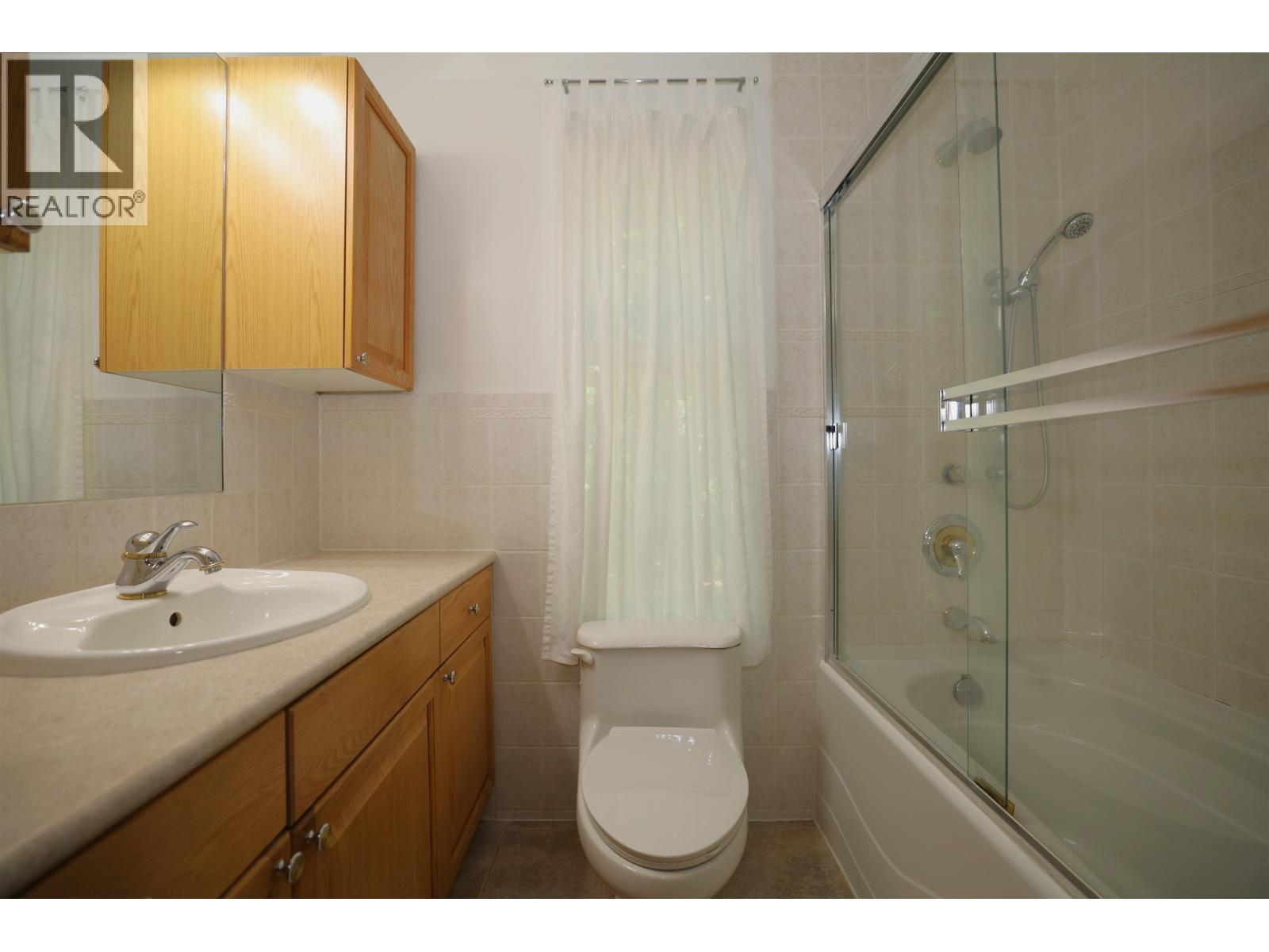 3658 Beach Avenue, Roberts Creek, British Columbia  V0N 2W2 - Photo 14 - R3136256