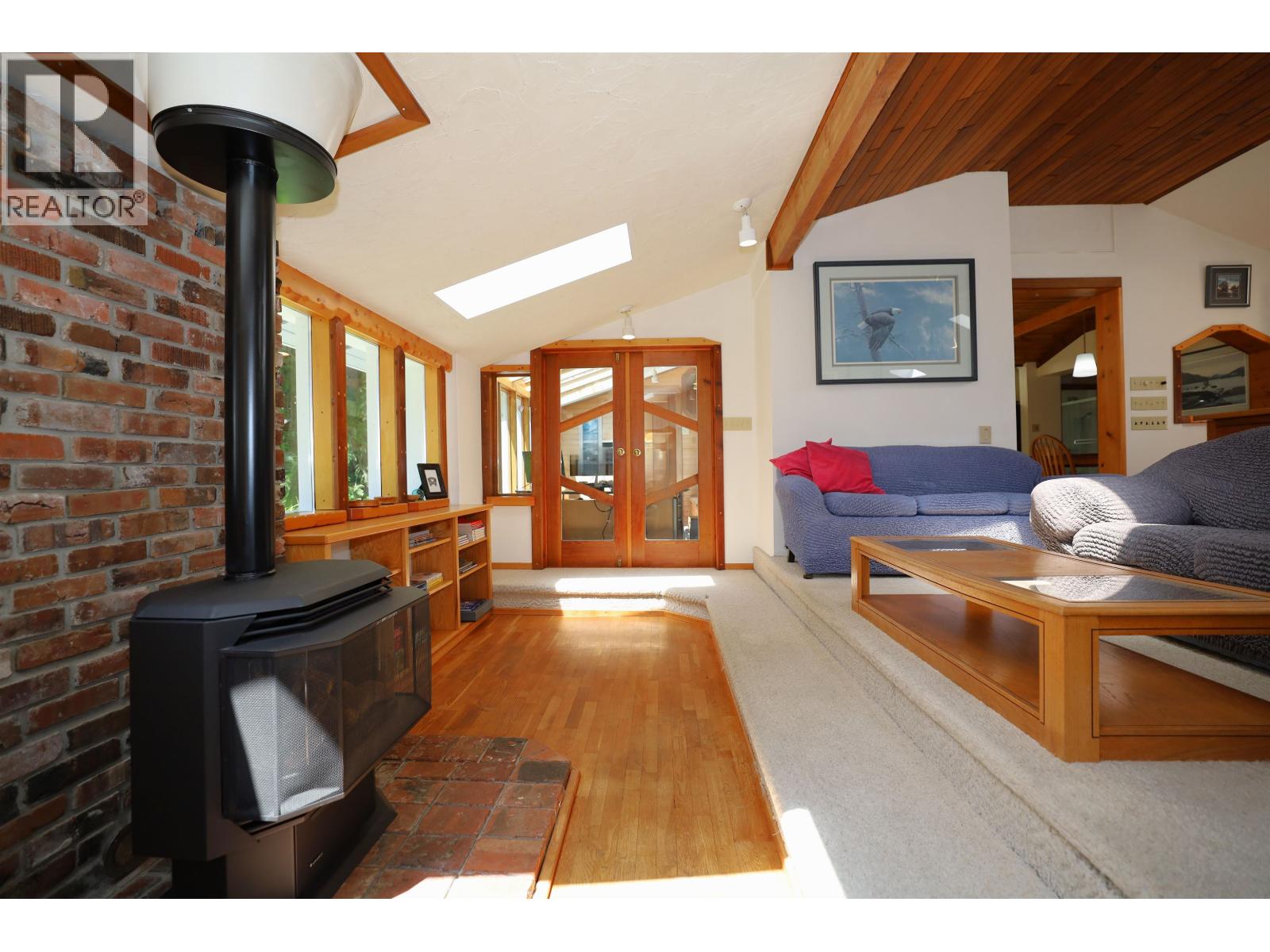 3658 Beach Avenue, Roberts Creek, British Columbia  V0N 2W2 - Photo 22 - R3136256