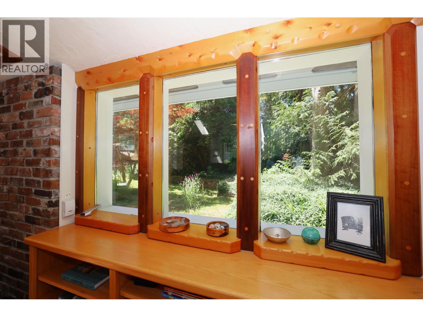 3658 Beach Avenue, Roberts Creek, British Columbia  V0N 2W2 - Photo 24 - R3136256
