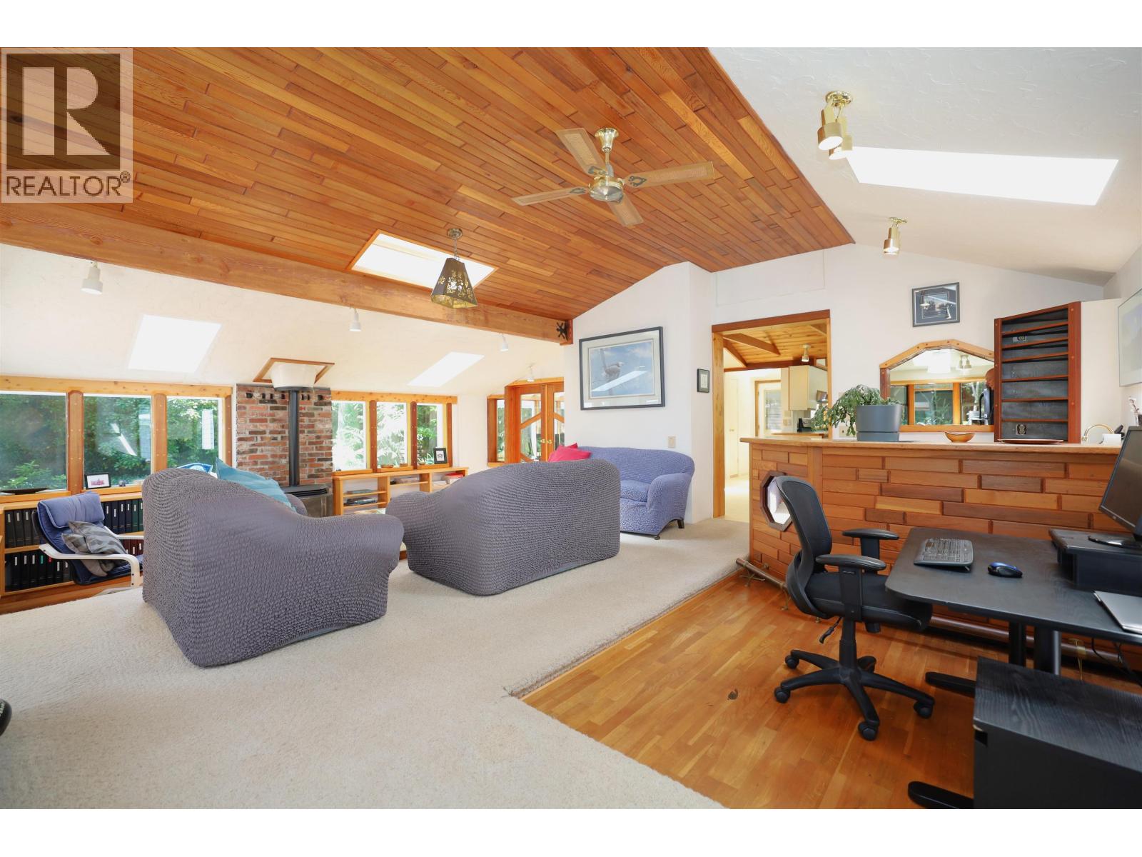 3658 Beach Avenue, Roberts Creek, British Columbia  V0N 2W2 - Photo 26 - R3136256
