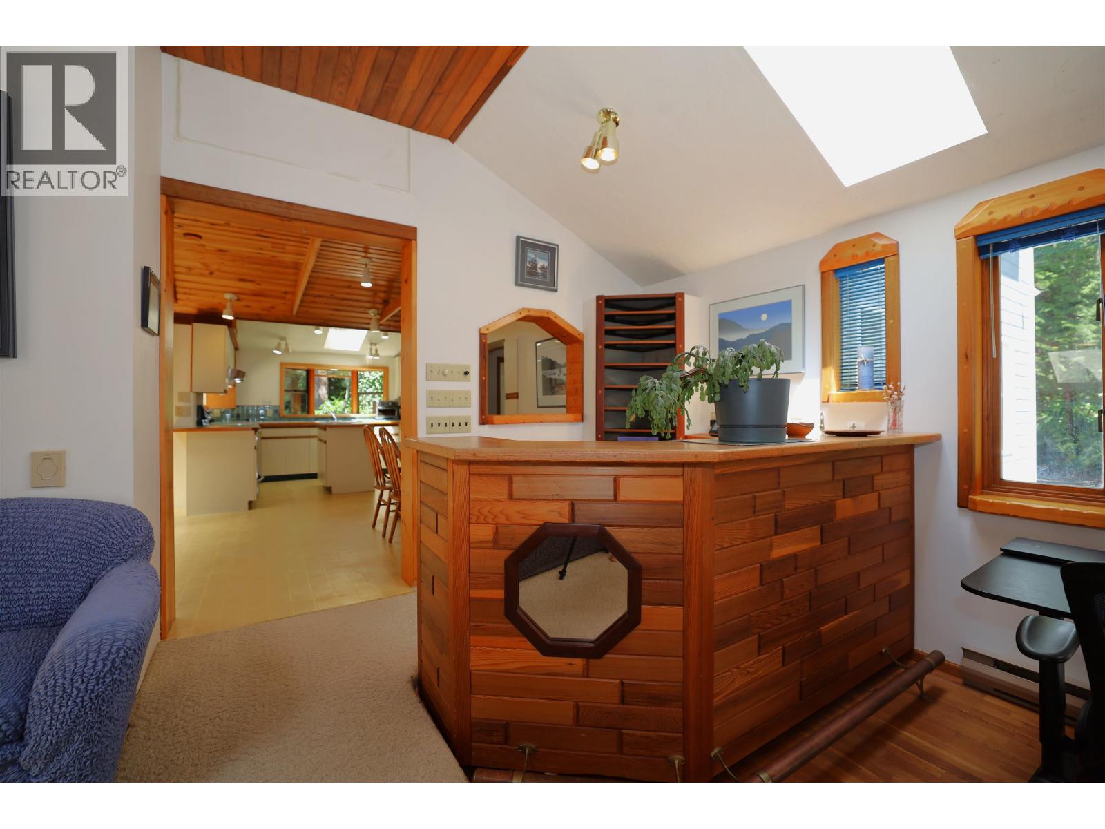 3658 Beach Avenue, Roberts Creek, British Columbia  V0N 2W2 - Photo 27 - R3136256