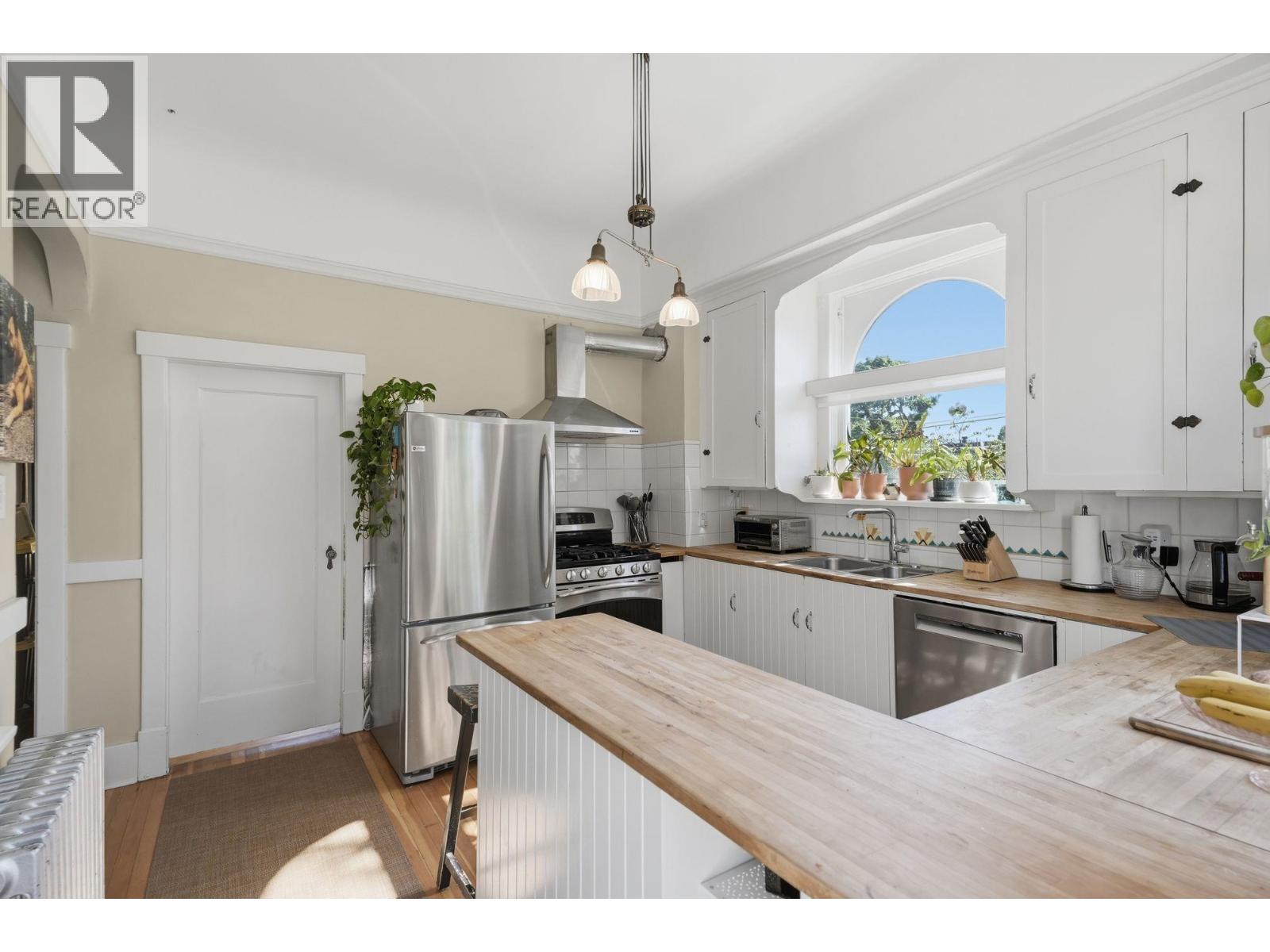 2090 Turner Street, Vancouver, British Columbia  V5L 2A3 - Photo 13 - R3136259
