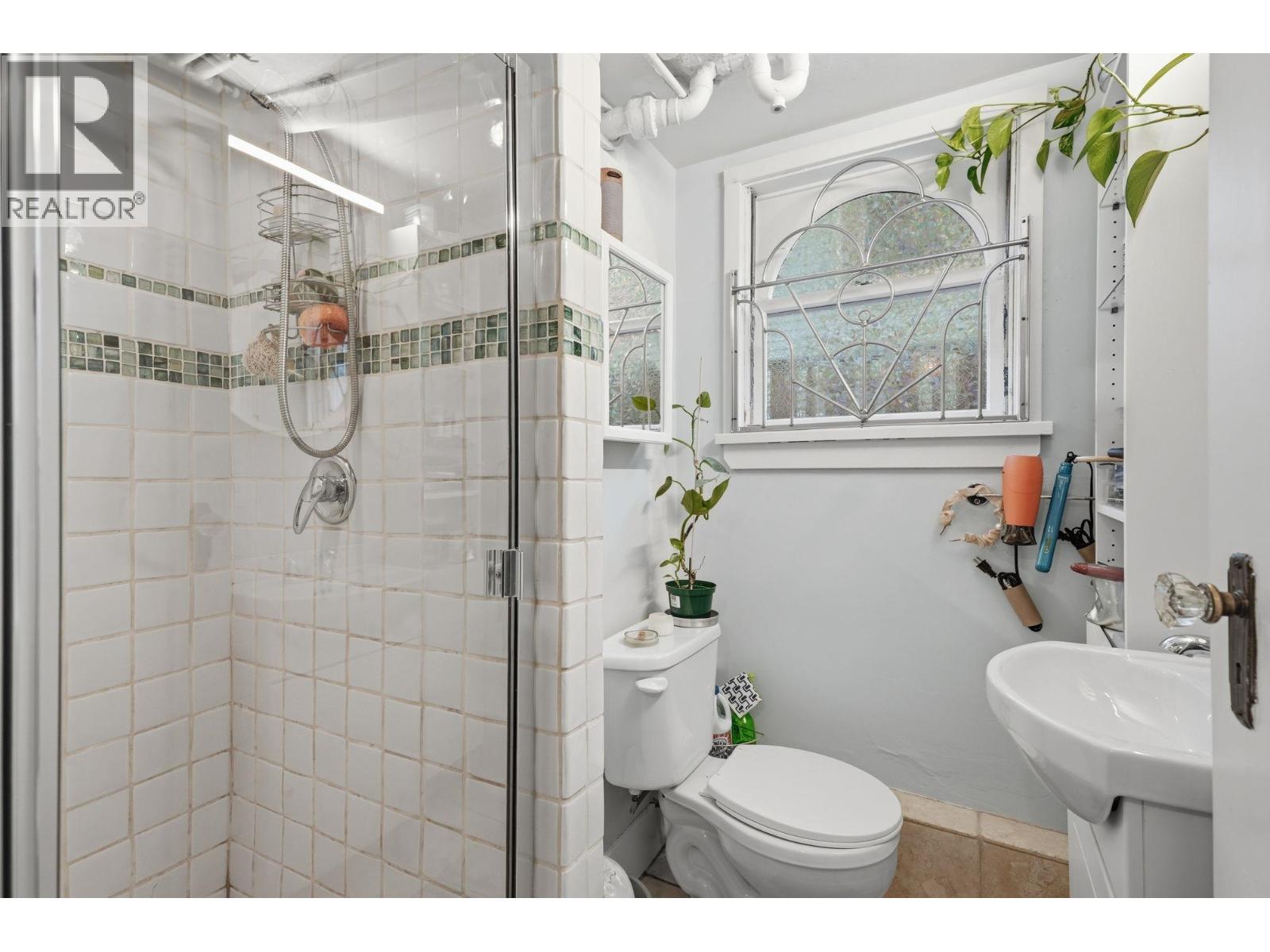 2090 Turner Street, Vancouver, British Columbia  V5L 2A3 - Photo 29 - R3136259