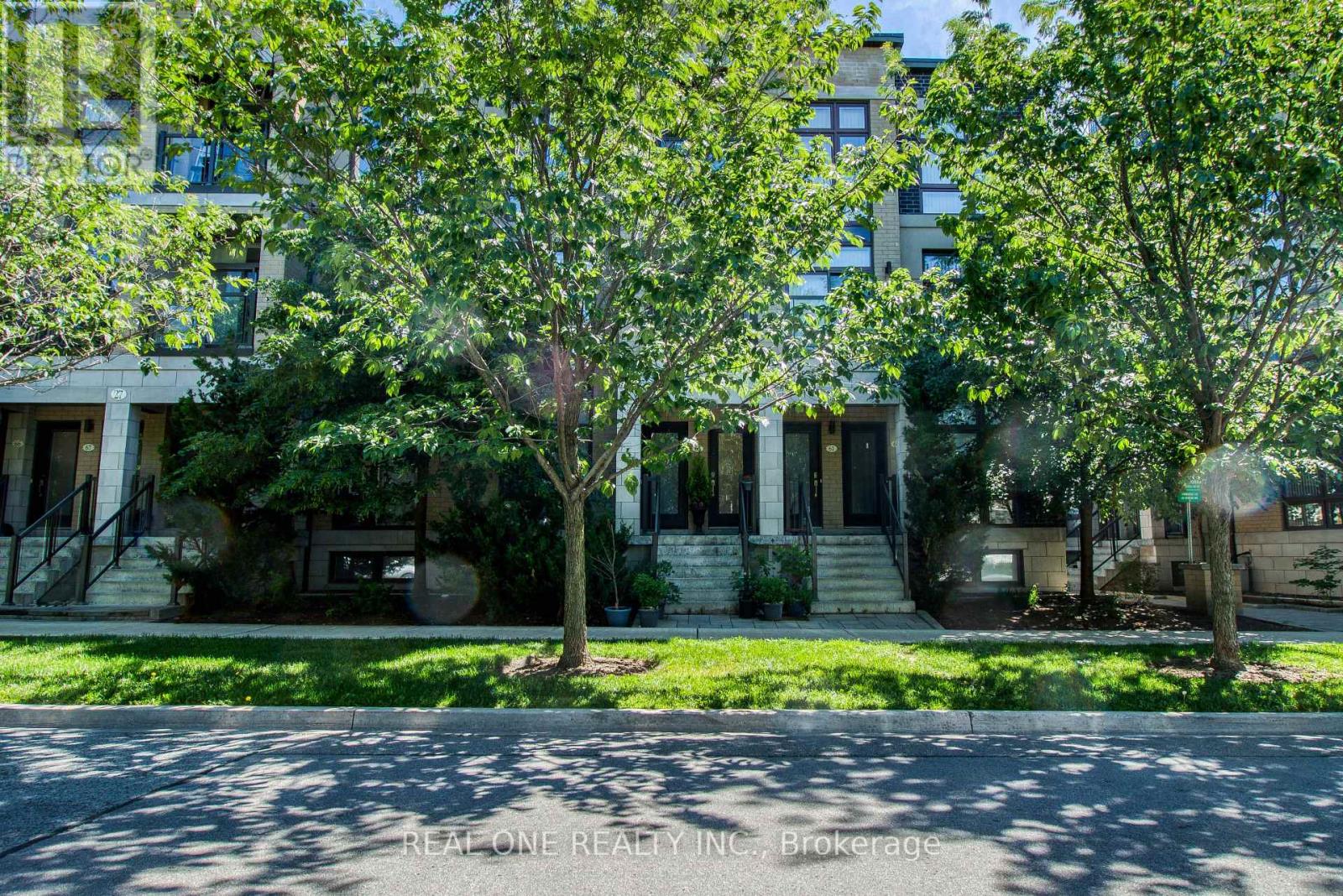 63 - 27 Eldora Avenue, Toronto, Ontario  M2M 1R3 - Photo 5 - C13448512