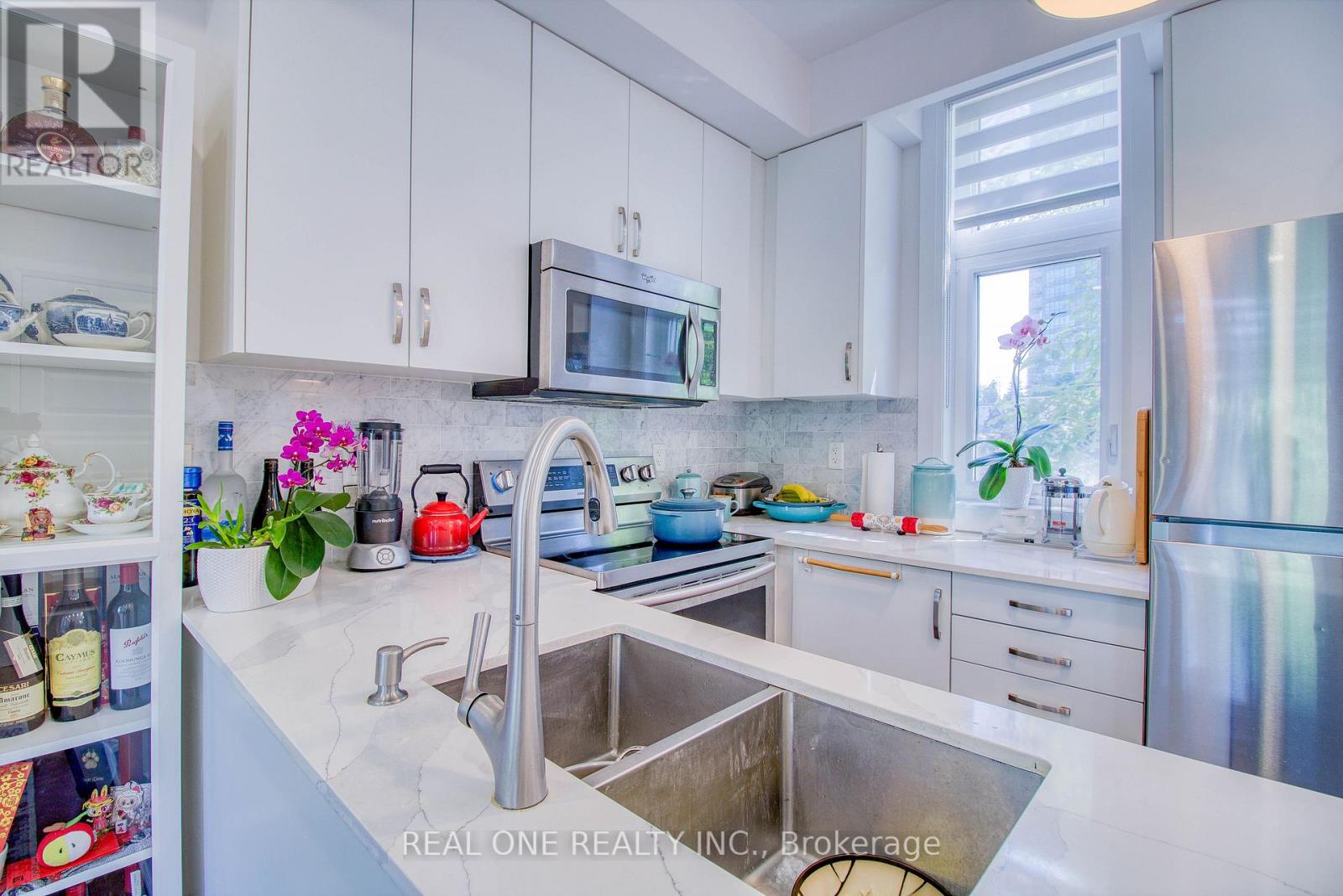 63 - 27 Eldora Avenue, Toronto, Ontario  M2M 1R3 - Photo 8 - C13448512