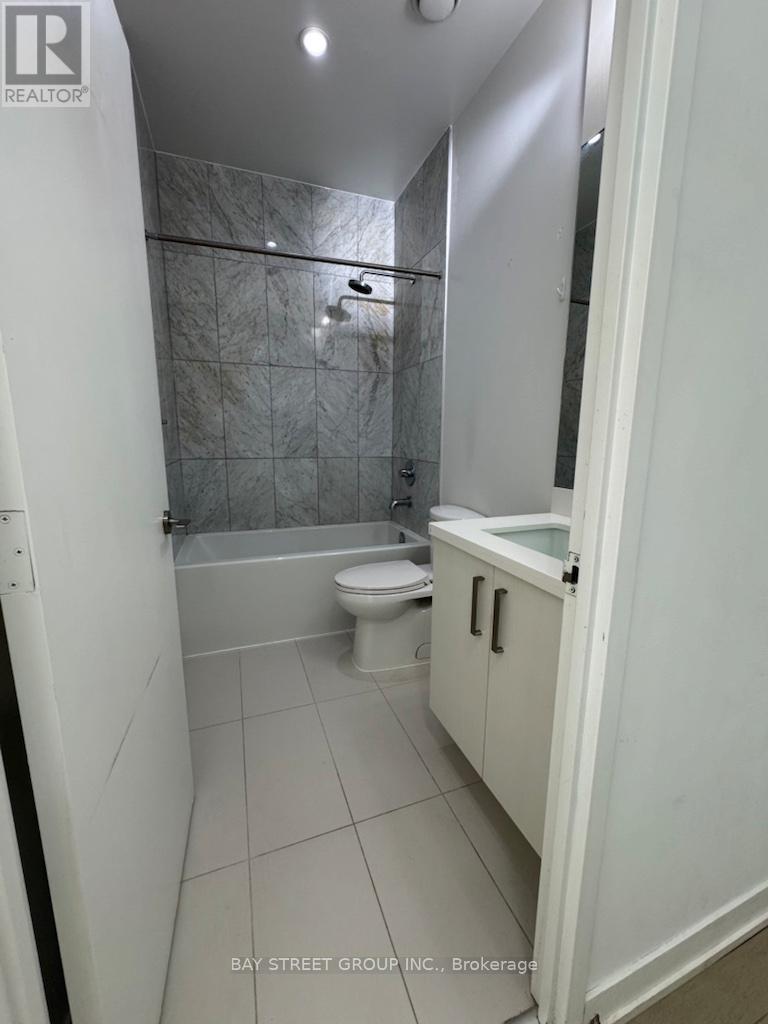 N414 - 455 Front St E, Toronto, Ontario  M5A 1G9 - Photo 12 - C13448528