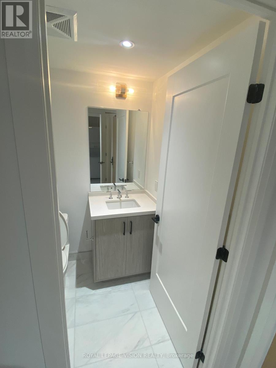 302 - 505 Glencairn Avenue, Toronto, Ontario  M6B 0B2 - Photo 4 - C13448532