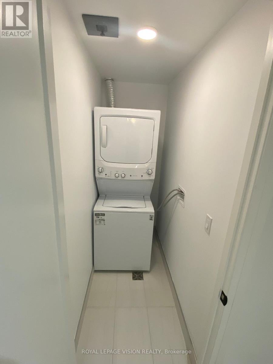 302 - 505 Glencairn Avenue, Toronto, Ontario  M6B 0B2 - Photo 5 - C13448532