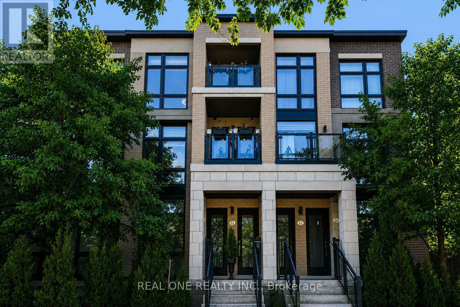 63 - 27 ELDORA AVENUE, Toronto, Ontario