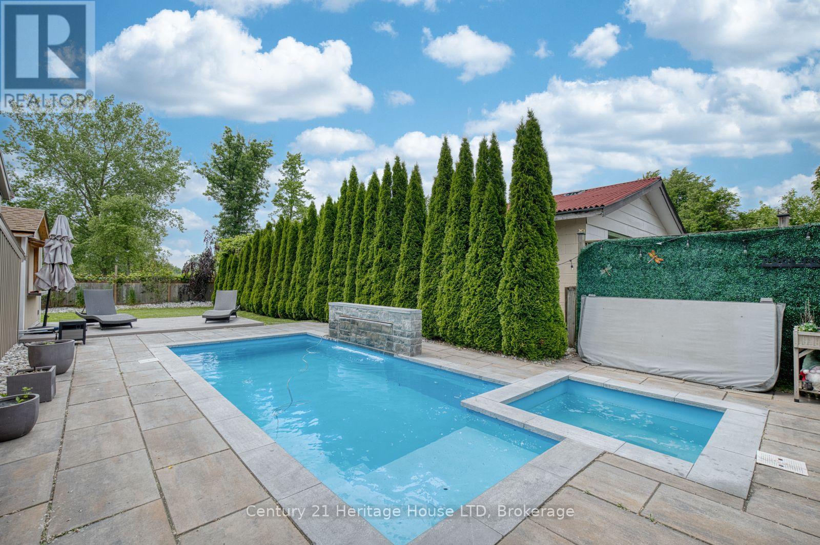 6021 MONTROSE ROAD, Niagara Falls, Ontario
