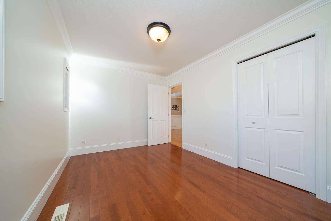 15775 39a Avenue, Surrey, British Columbia  V3Z 0L1 - Photo 14 - R3135910