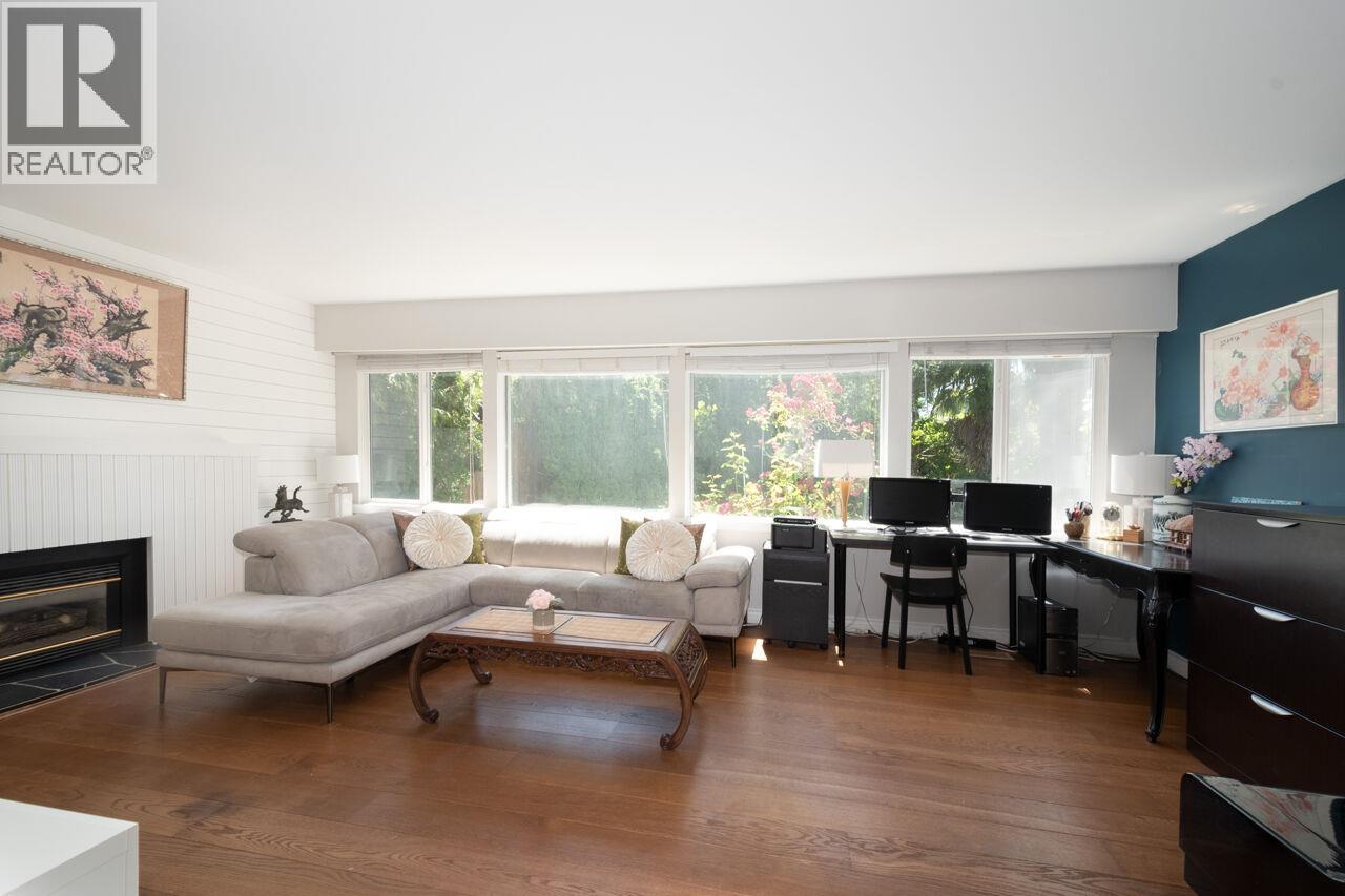 3411 Wardmore Place, Richmond, British Columbia  V7C 1S6 - Photo 5 - R3136224