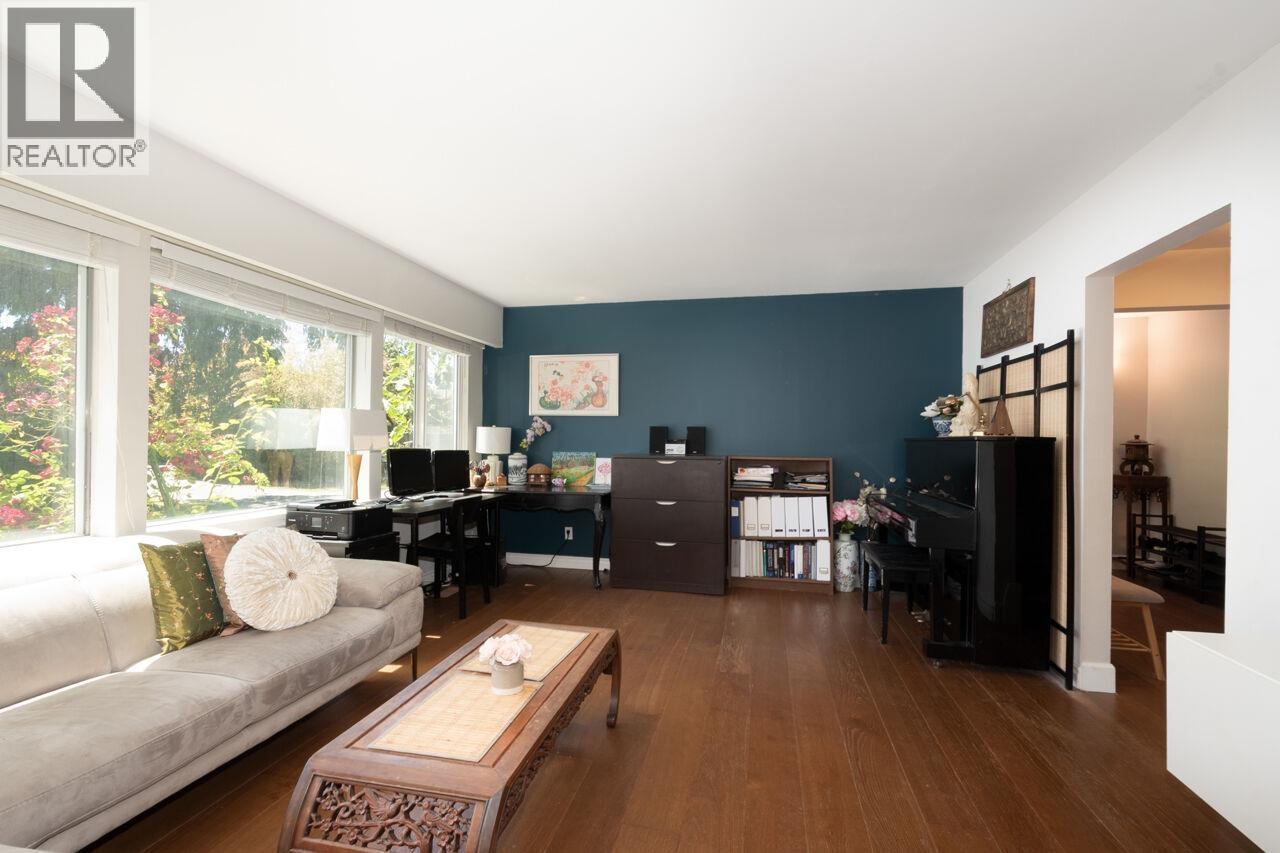 3411 Wardmore Place, Richmond, British Columbia  V7C 1S6 - Photo 7 - R3136224