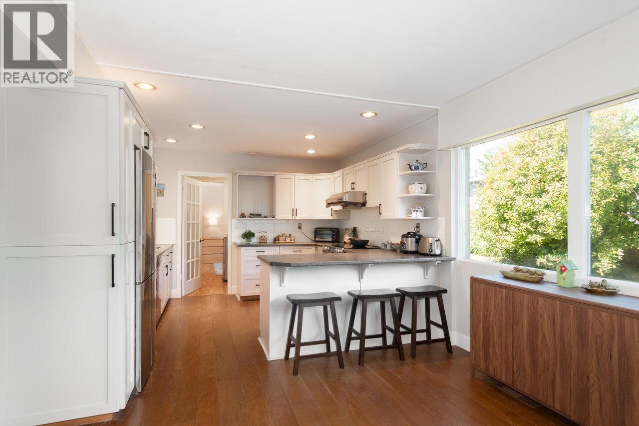 3411 Wardmore Place, Richmond, British Columbia  V7C 1S6 - Photo 11 - R3136224