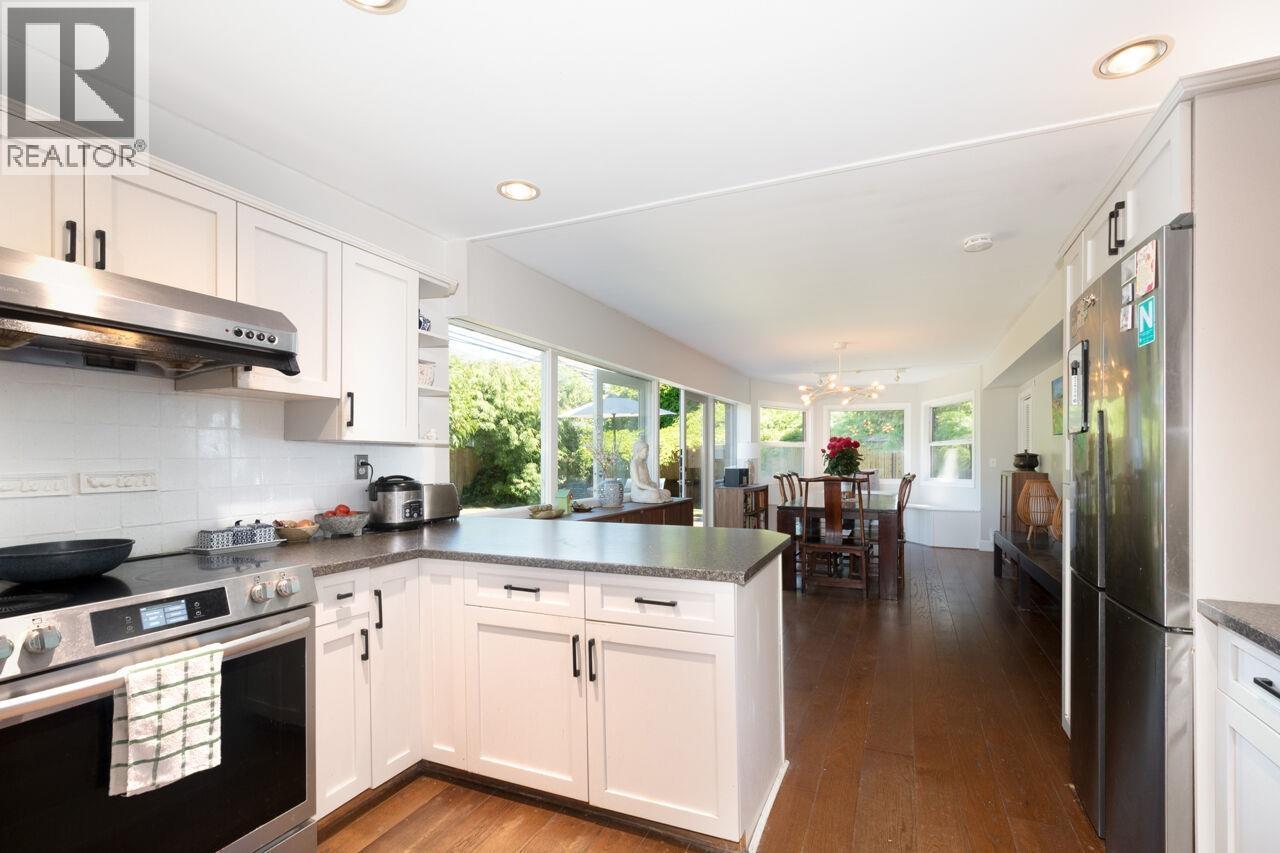 3411 Wardmore Place, Richmond, British Columbia  V7C 1S6 - Photo 15 - R3136224
