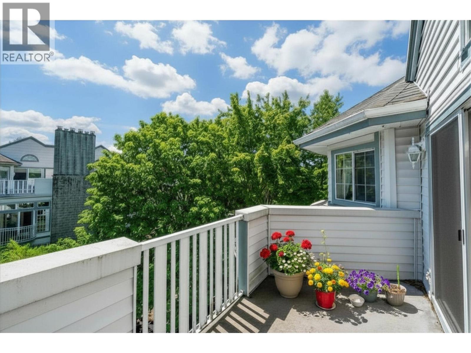 301 7660 Minoru Boulevard, Richmond, British Columbia  V6Y 1Z5 - Photo 15 - R3136046