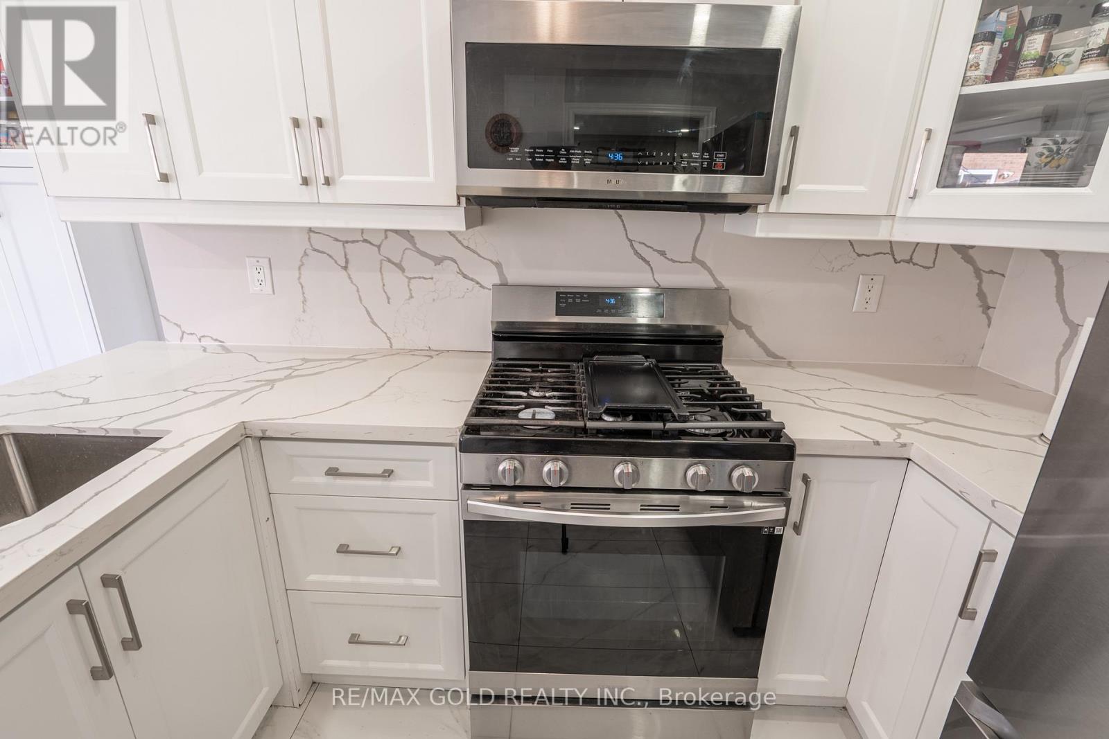 103 Lord Simcoe Drive, Brampton, Ontario  L6S 5H4 - Photo 11 - W13448518