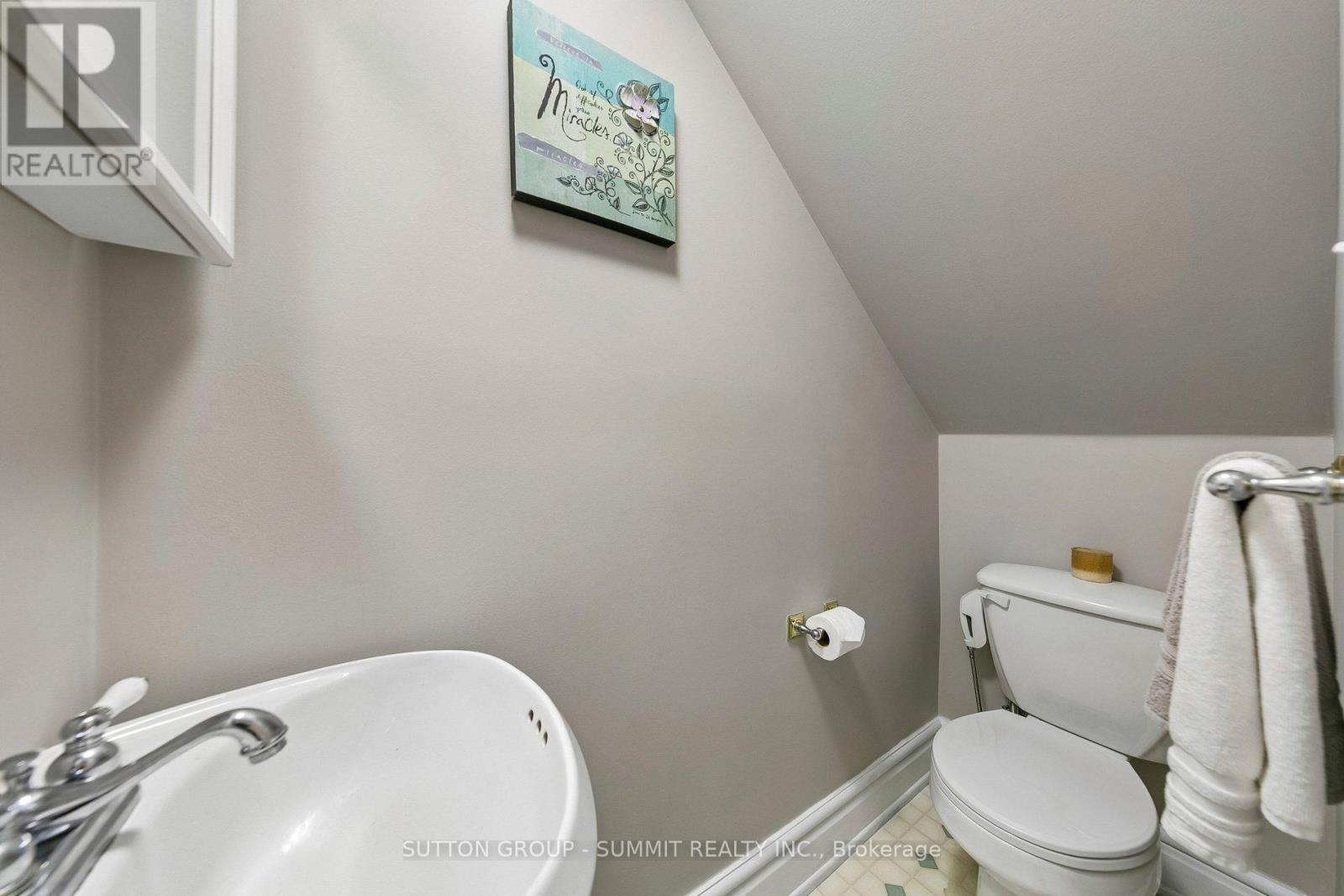 17 Archibald Street S, Brampton, Ontario  L6X 1M1 - Photo 17 - W13448526