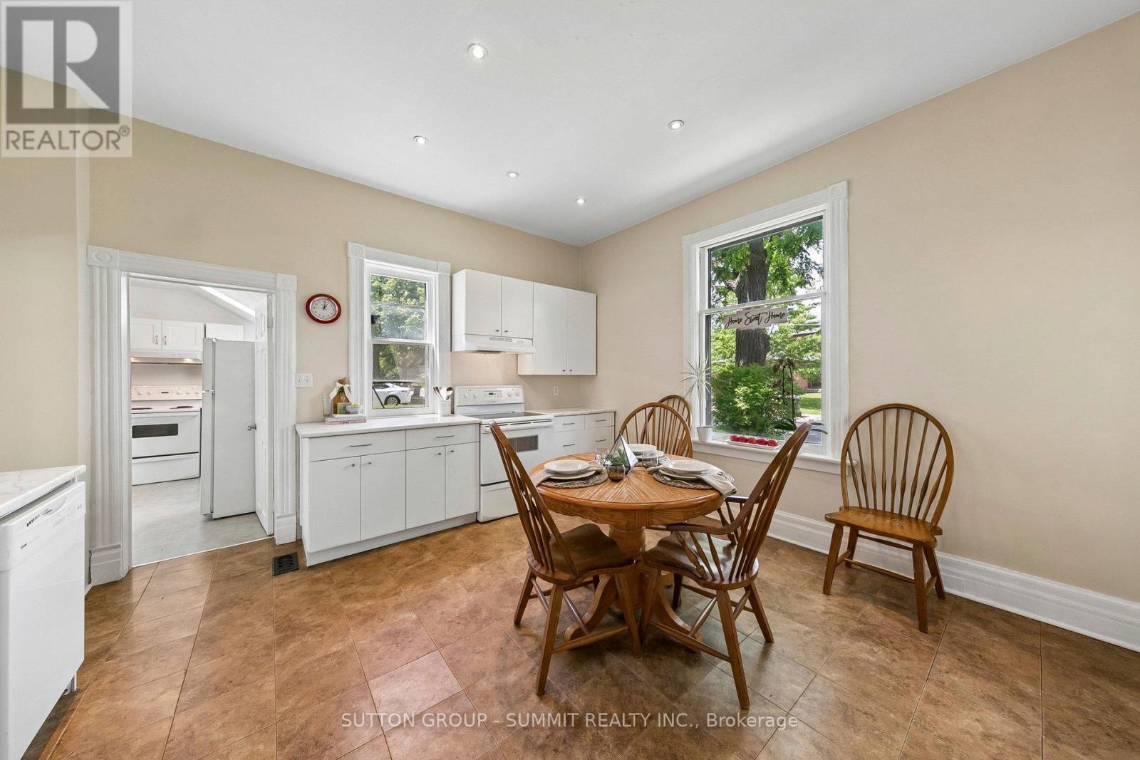 17 Archibald Street S, Brampton, Ontario  L6X 1M1 - Photo 20 - W13448526
