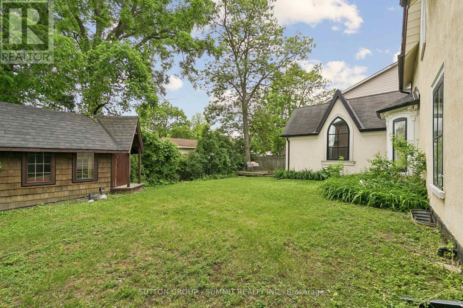 17 Archibald Street S, Brampton, Ontario  L6X 1M1 - Photo 3 - W13448526
