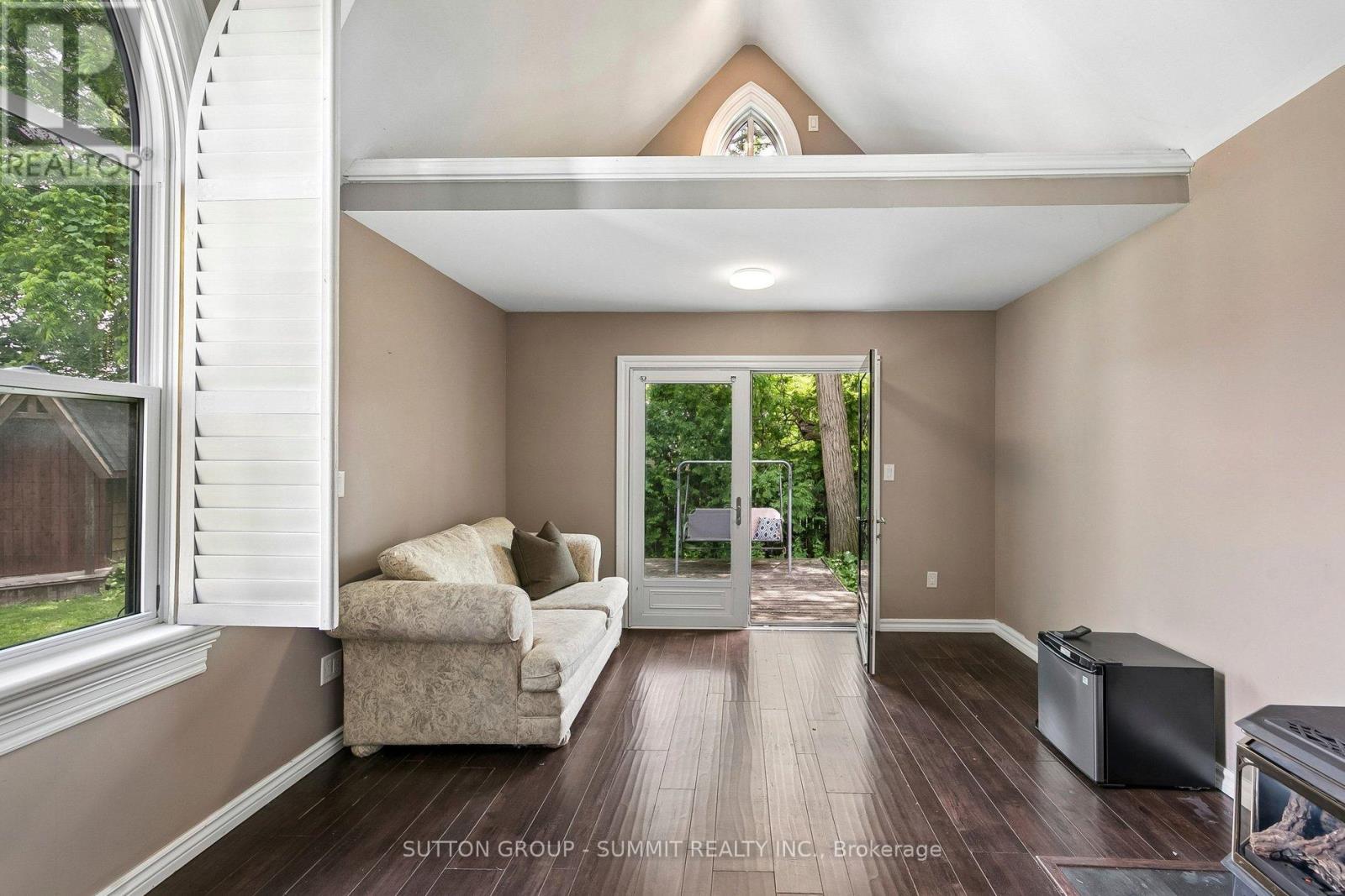 17 Archibald Street S, Brampton, Ontario  L6X 1M1 - Photo 36 - W13448526