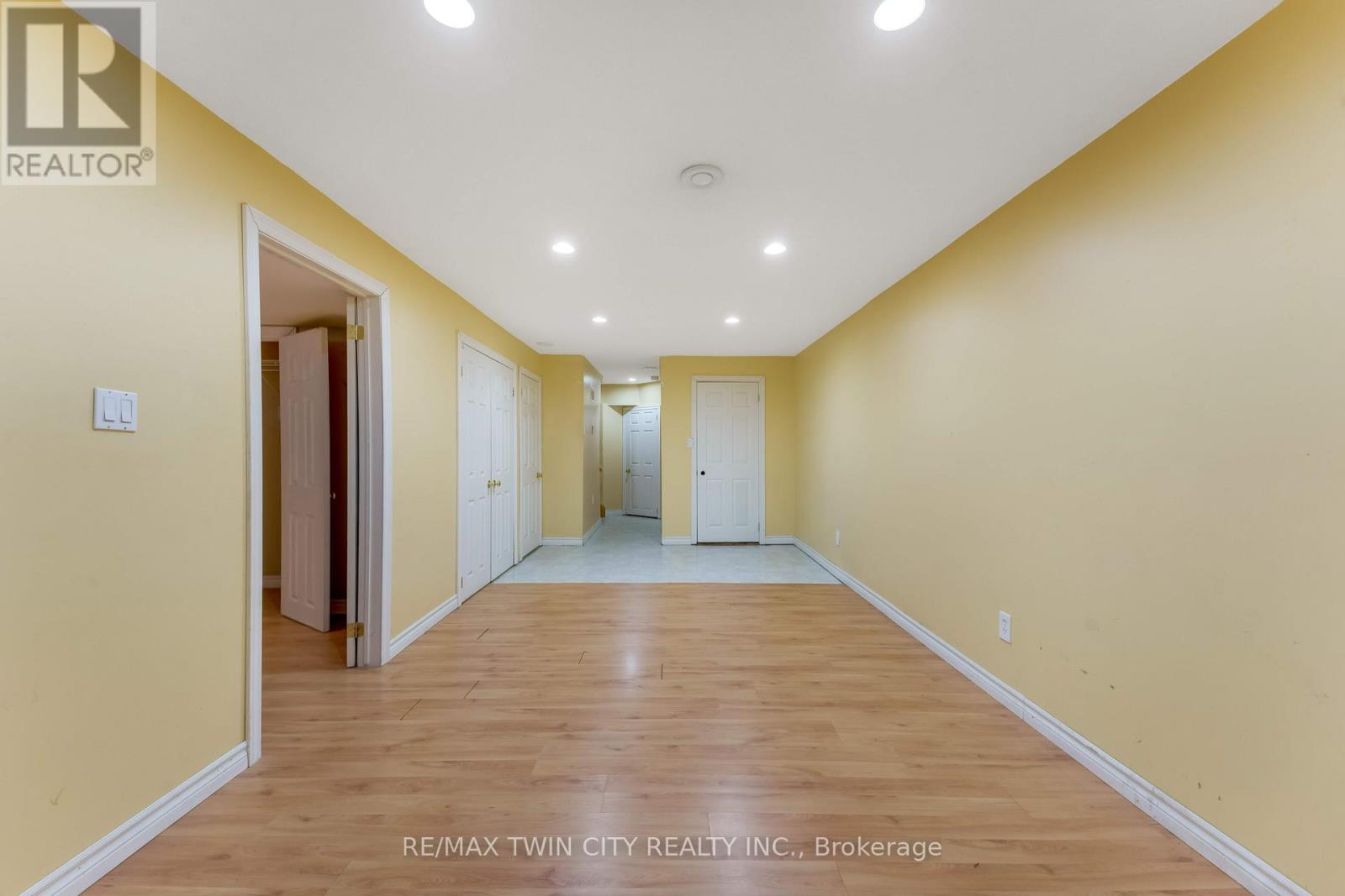 213 Grey Fox Drive, Kitchener, Ontario  N2E 3N7 - Photo 31 - X13448522
