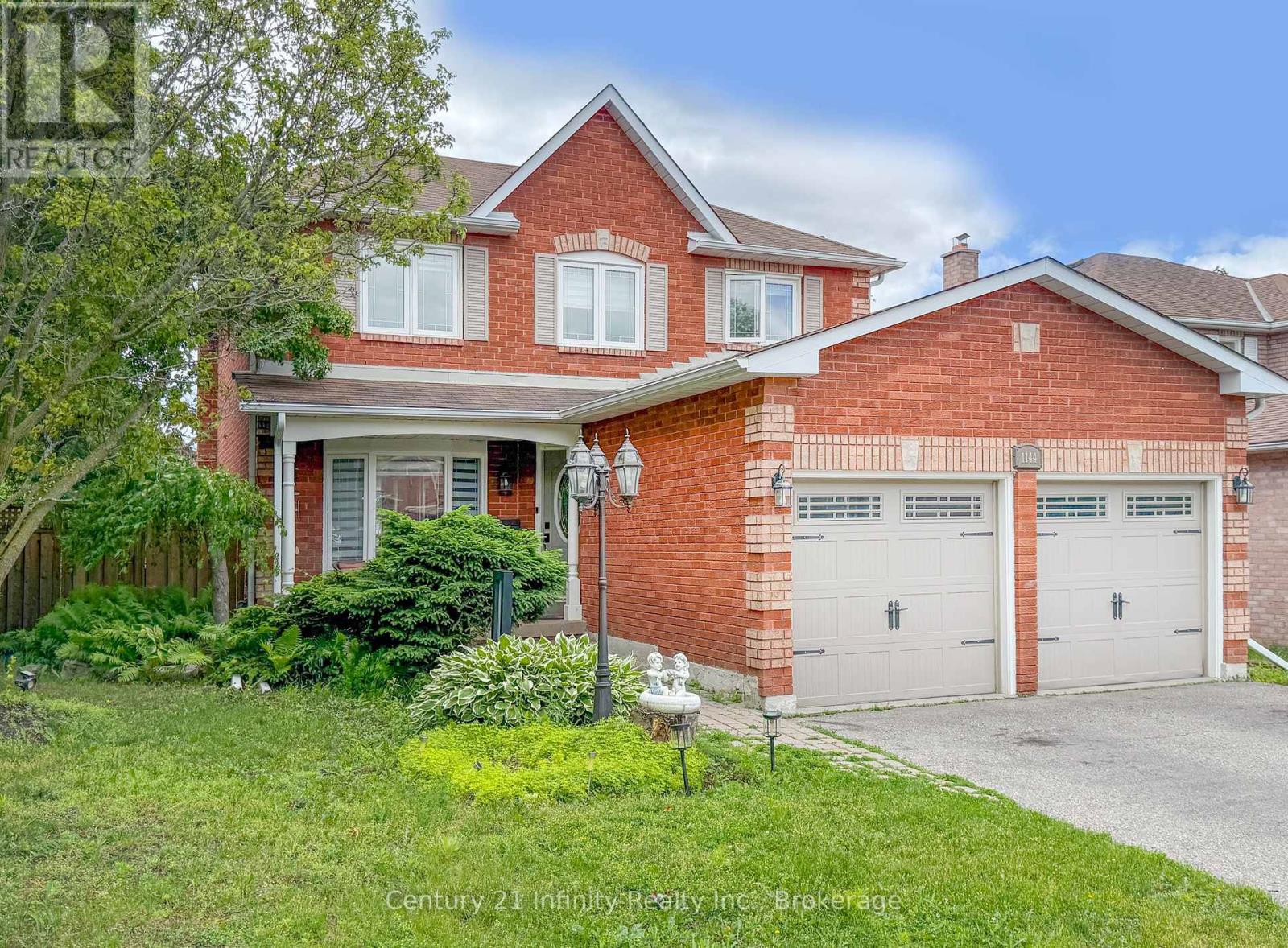 1144 THIMBLEBERRY CIRCLE, Oshawa, Ontario