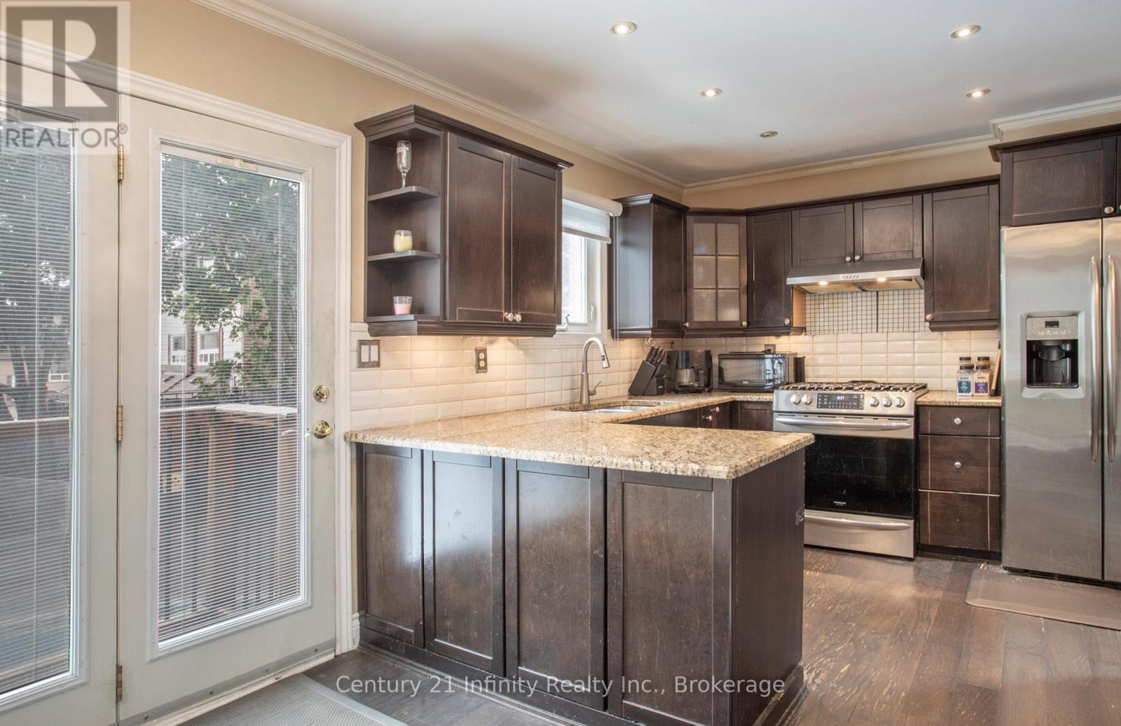 1144 Thimbleberry Circle, Oshawa, Ontario  L1K 2H1 - Photo 11 - E13448594