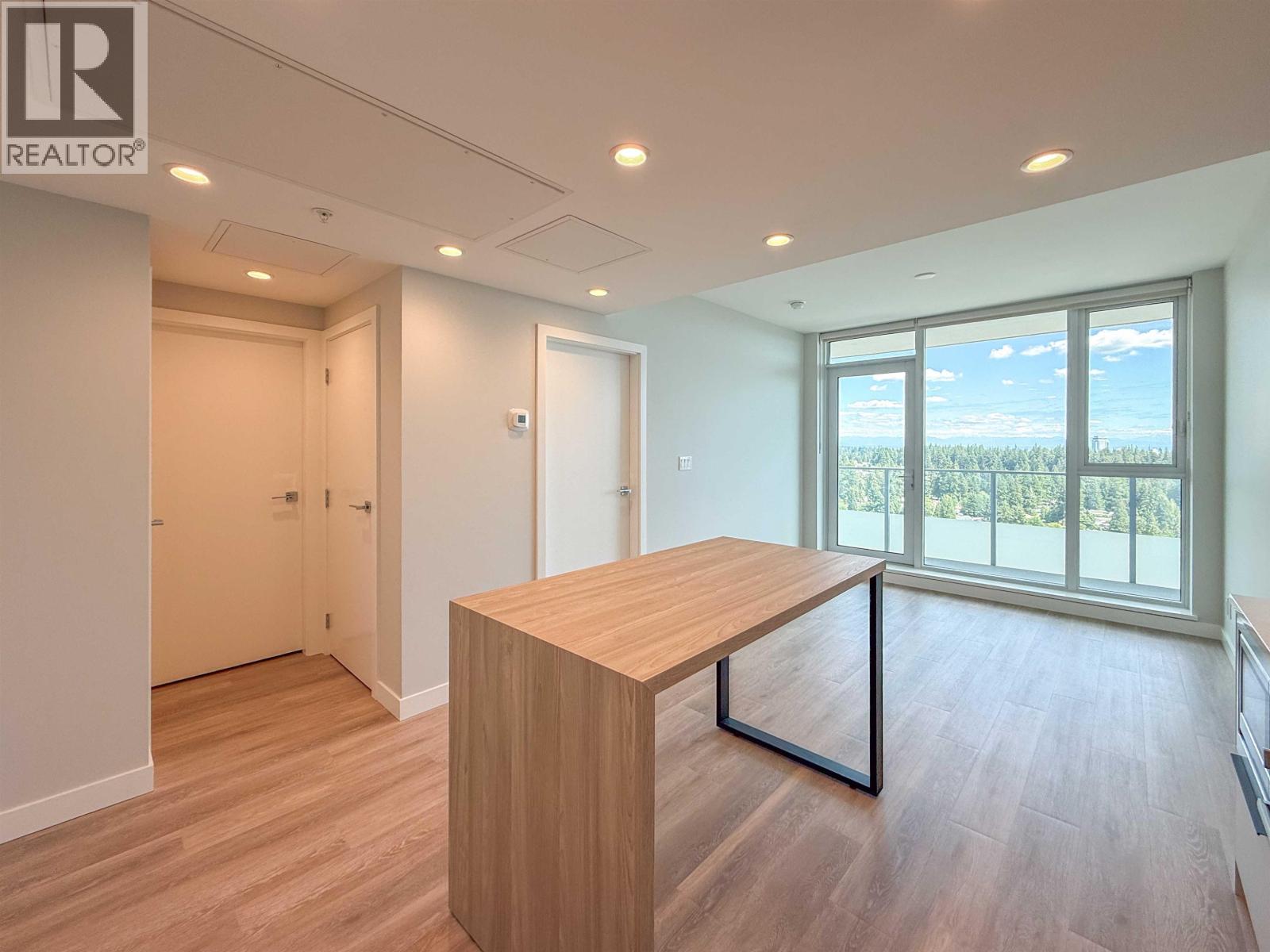 3102 567 Emerson Street, Coquitlam, British Columbia  V3J 0M8 - Photo 4 - R3136197