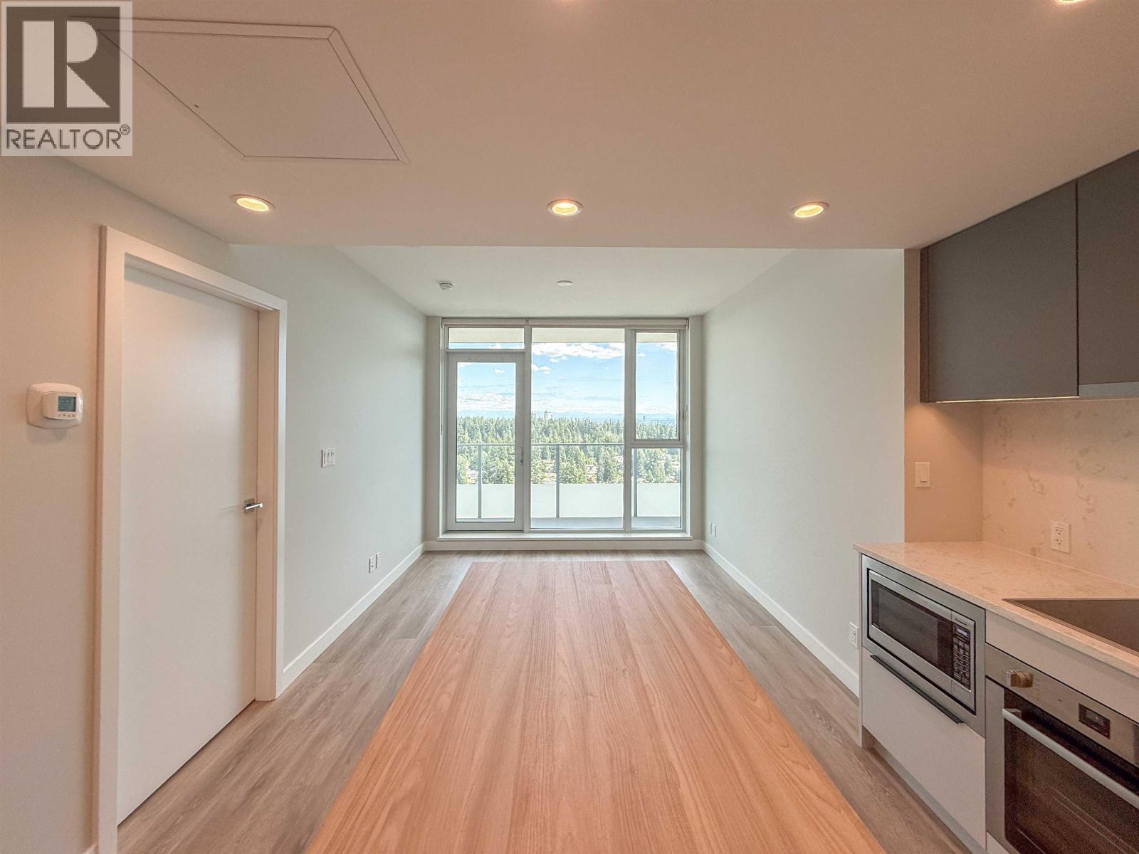 3102 567 Emerson Street, Coquitlam, British Columbia  V3J 0M8 - Photo 3 - R3136197