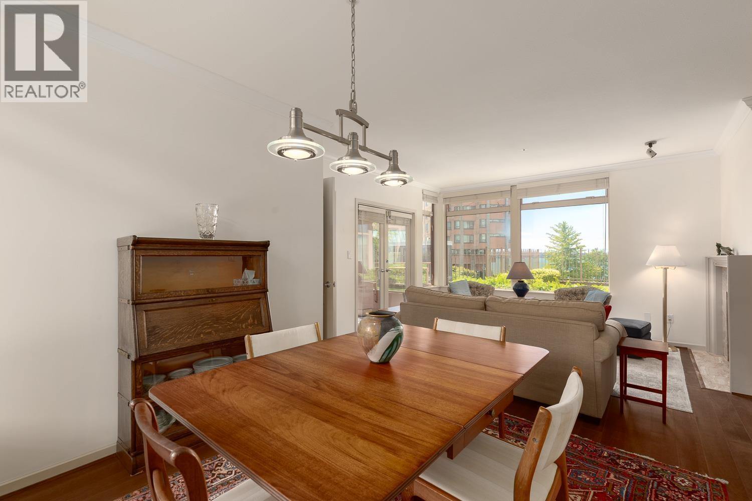 306 2271 Bellevue Avenue, West Vancouver, British Columbia  V7V 4X1 - Photo 7 - R3135881