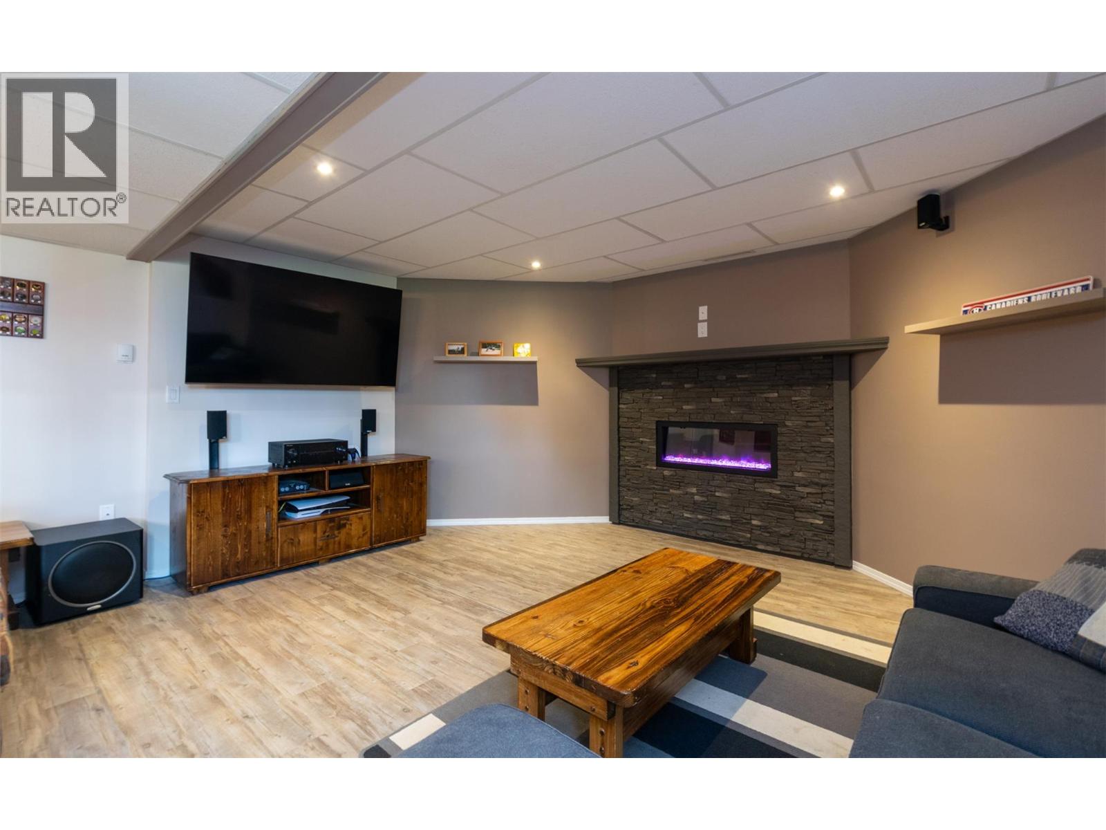 470 23 Street NE, Salmon Arm, British Columbia  V1E 1Y7 - Photo 54 - 10391409