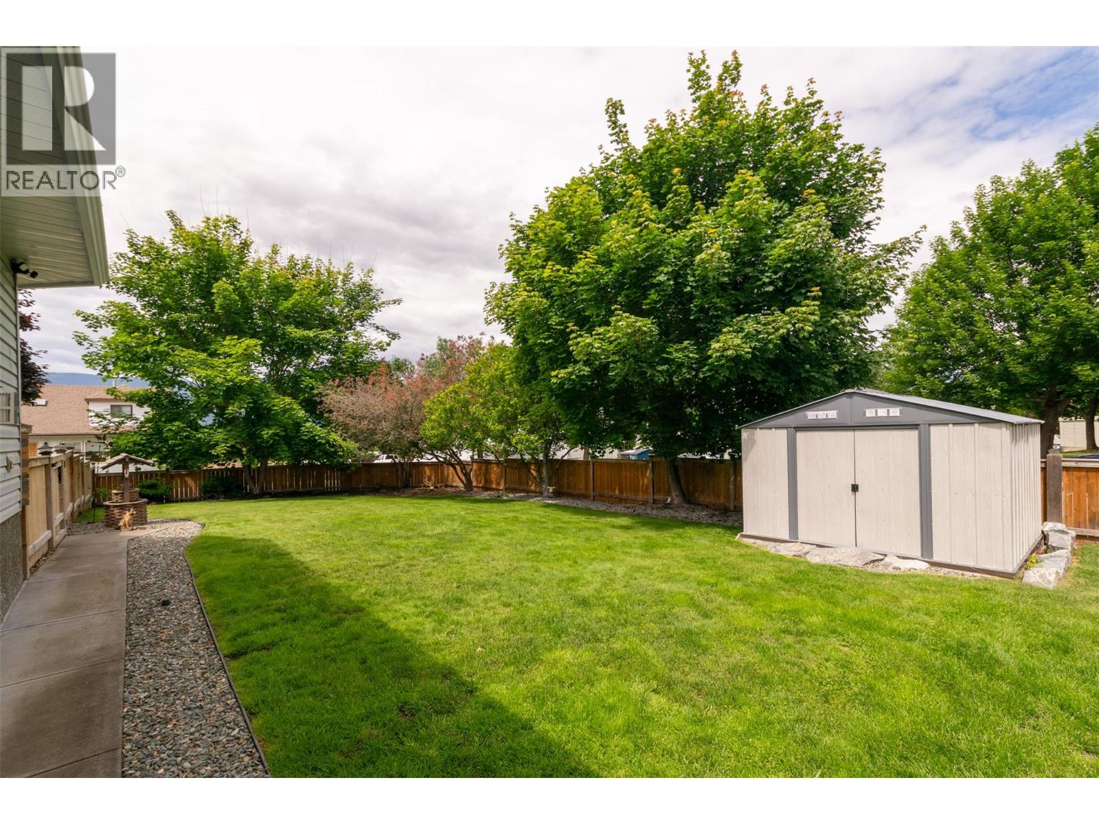 470 23 Street NE, Salmon Arm, British Columbia  V1E 1Y7 - Photo 75 - 10391409