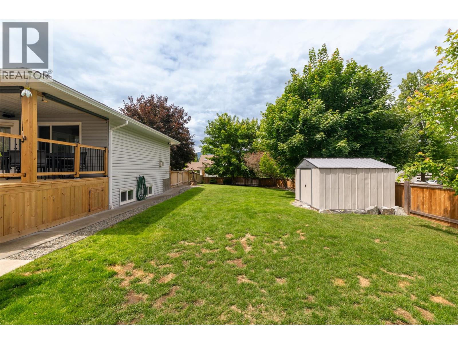 470 23 Street NE, Salmon Arm, British Columbia  V1E 1Y7 - Photo 74 - 10391409