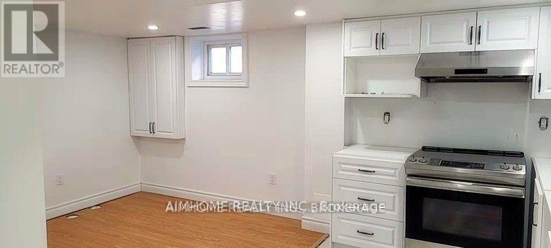 19 Balaclava Drive, Toronto, Ontario M1P 1E5 - Photo 2 - E13448590