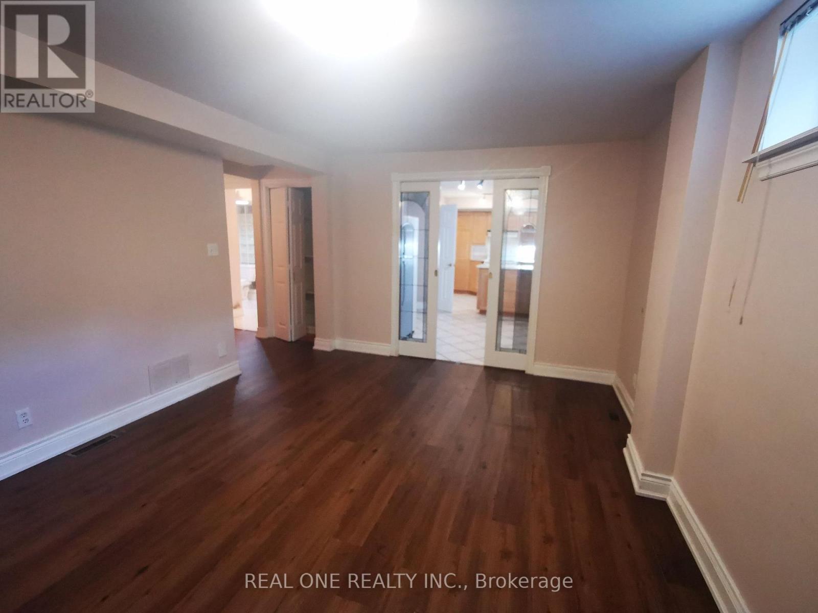 Bsmt - 2508 Old Carriage Road, Mississauga, Ontario L5C 1Y7 - Photo 7 - W13082072