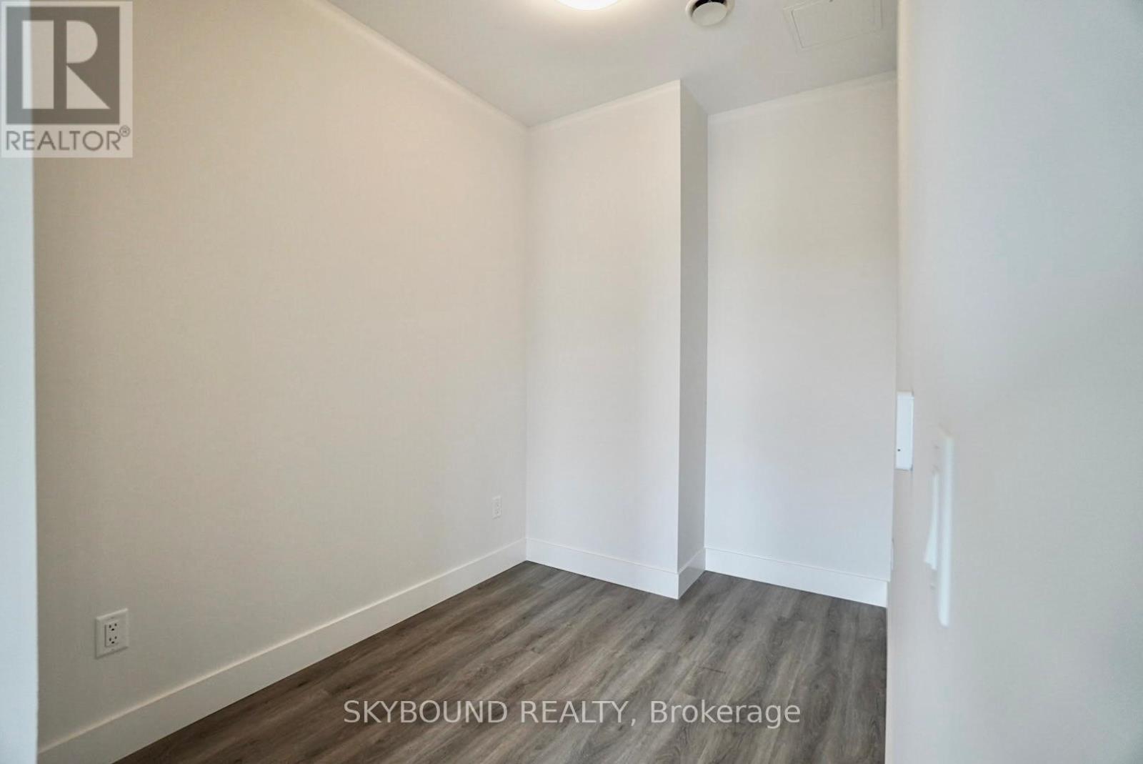 0411 - 1000 Lackner Place, Kitchener, Ontario  N2A 0L9 - Photo 10 - X13448142