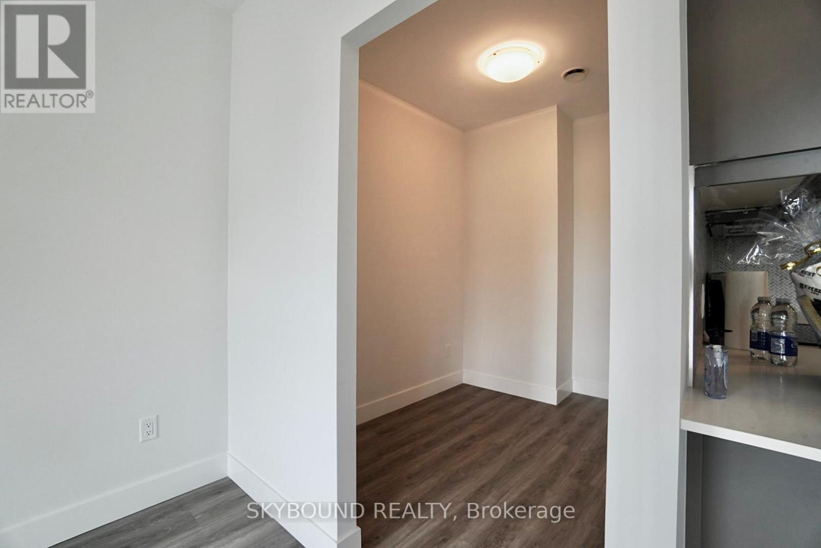 0411 - 1000 Lackner Place, Kitchener, Ontario  N2A 0L9 - Photo 9 - X13448142